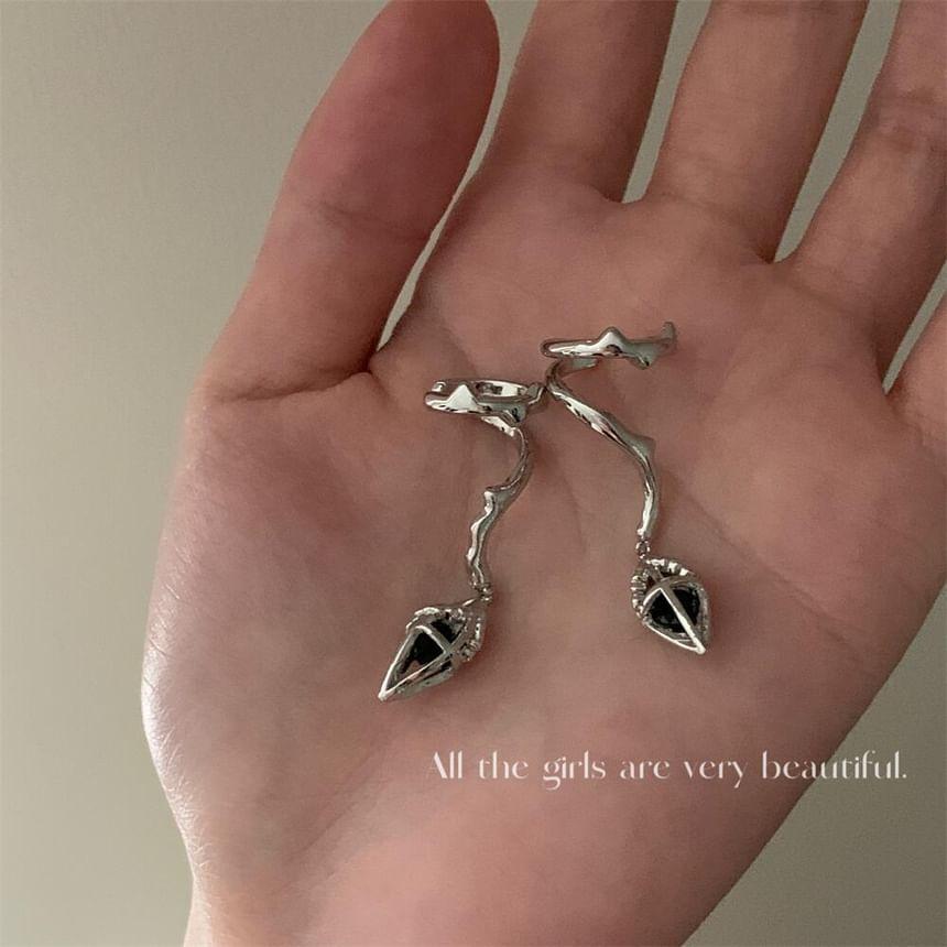 Alloy Ear Cuff Product Image