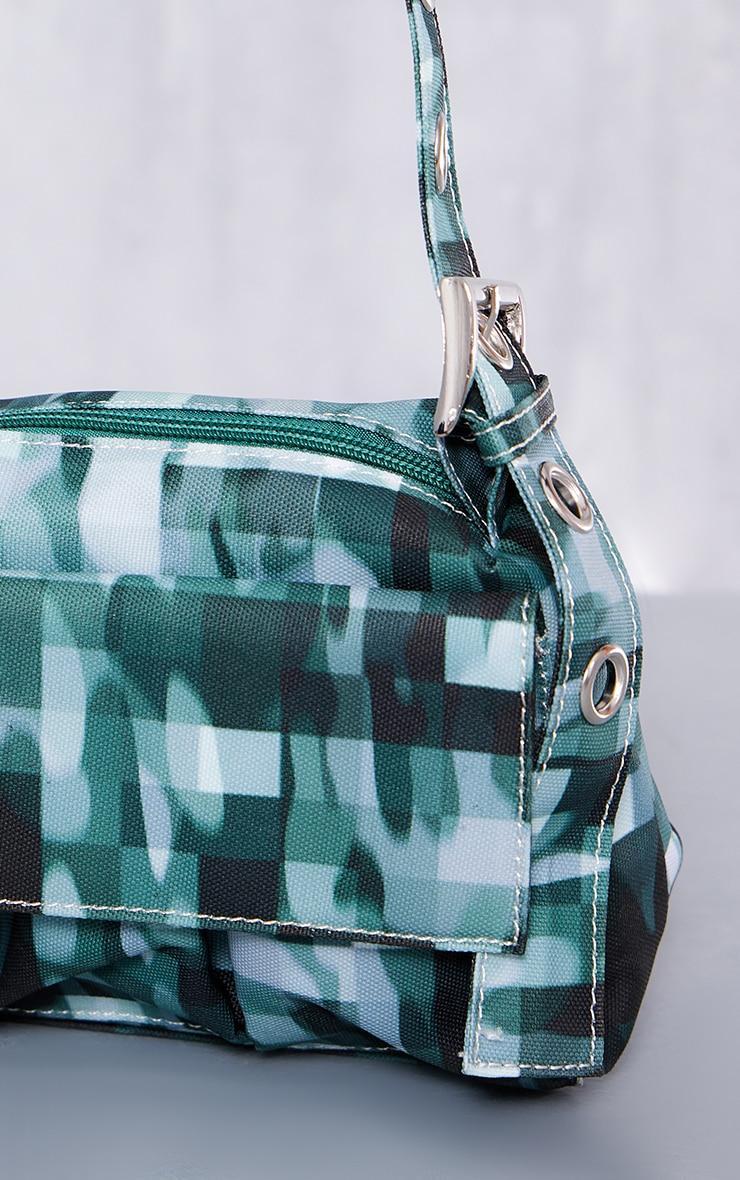 Green Blurred Camo Print Pocket Eyelet Strap Shoulder Bag Product Image