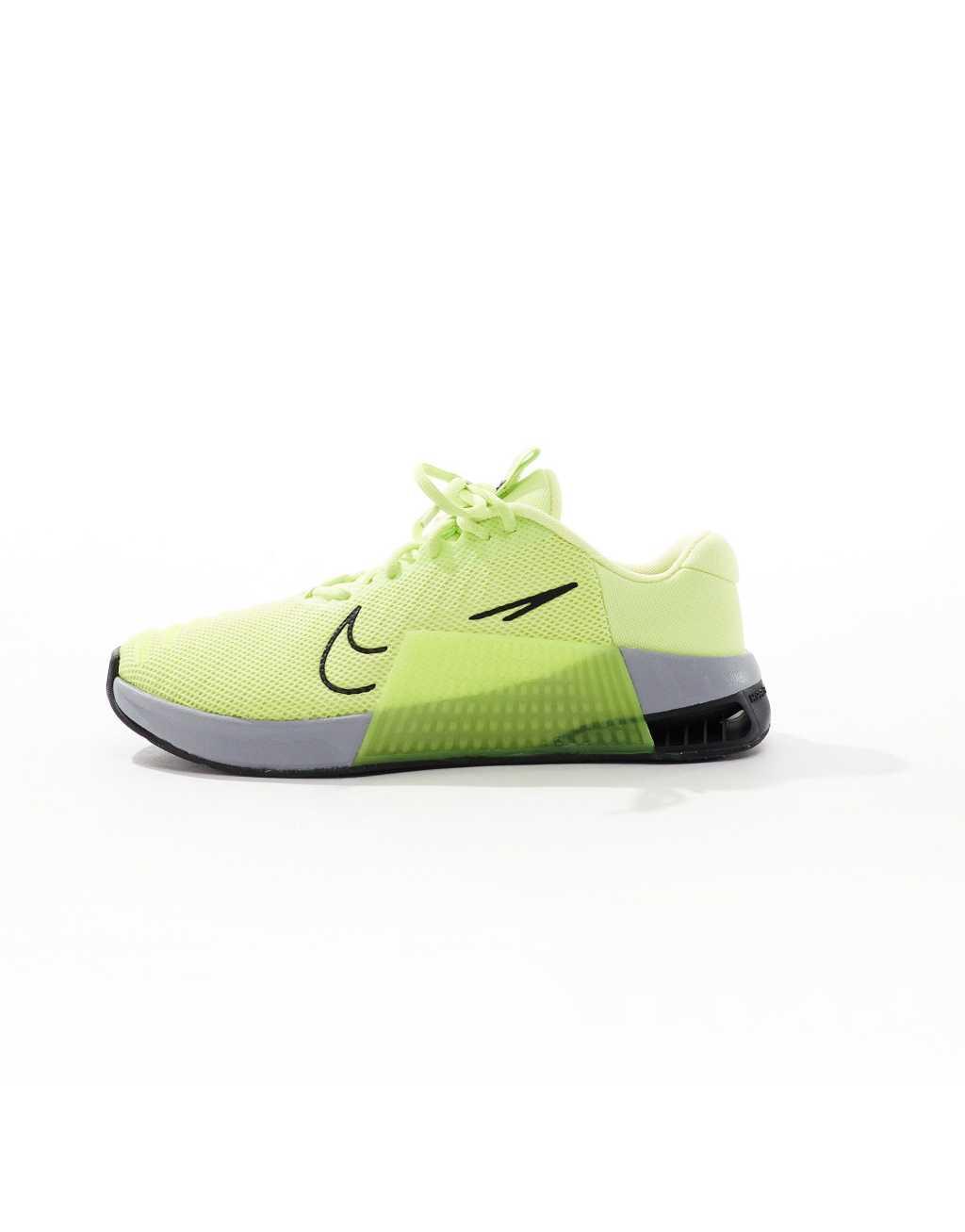 Nike Training Metcon 9 sneakers in yellow Product Image