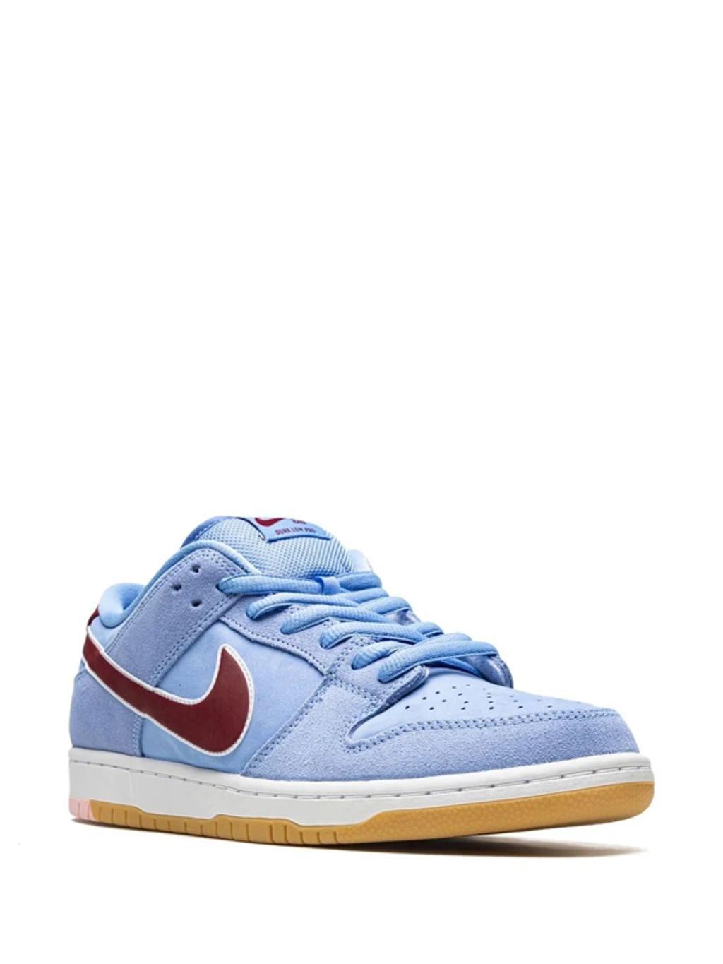 Sb Dunk Low "phillies" Sneakers In Blue Product Image