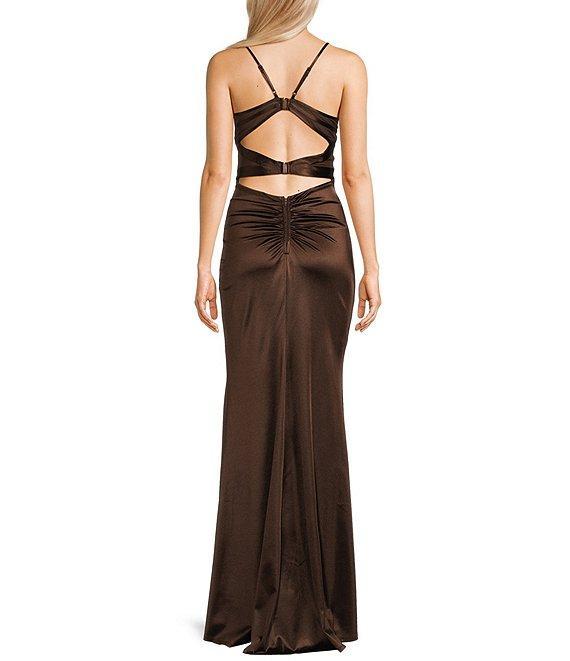 Honey and Rosie Sateen V-Neck Pleated Mermaid Gown Product Image