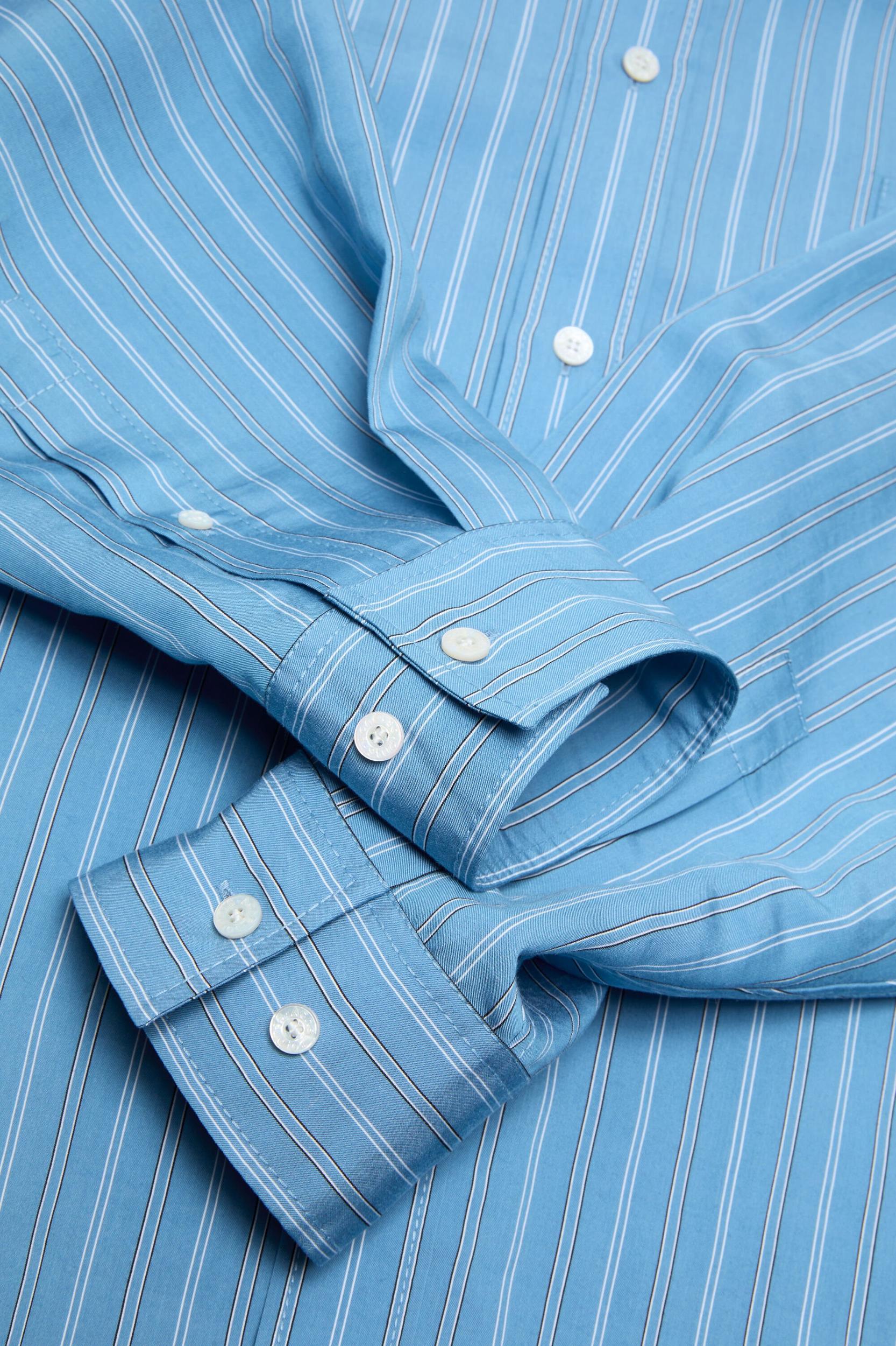 Button-up Shirt Product Image
