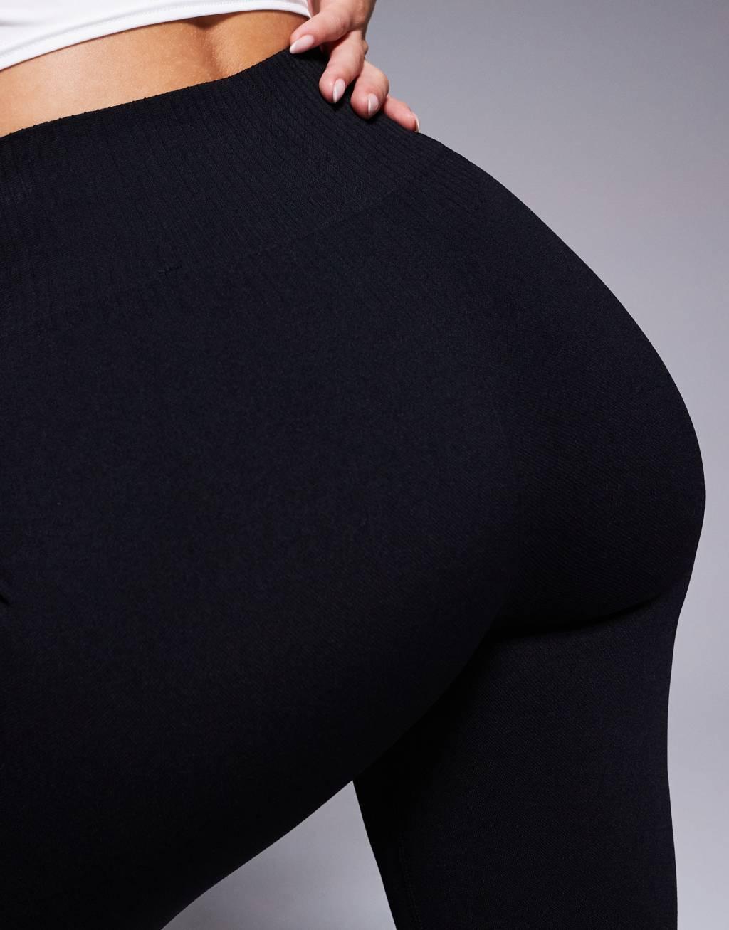 4505 Hourglass seamless high waist gym leggings in black  Product Image