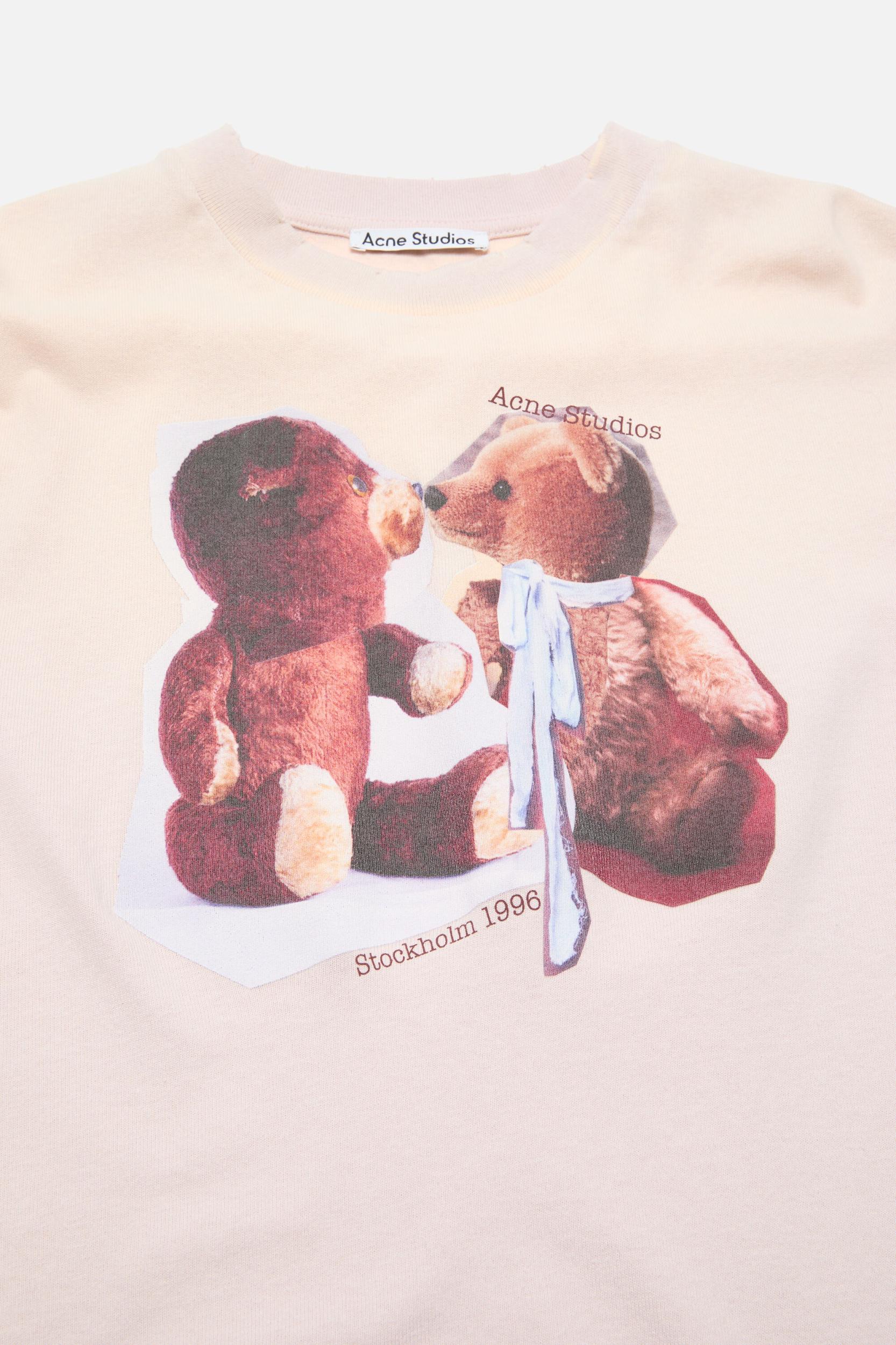 Layered print t-shirt Product Image