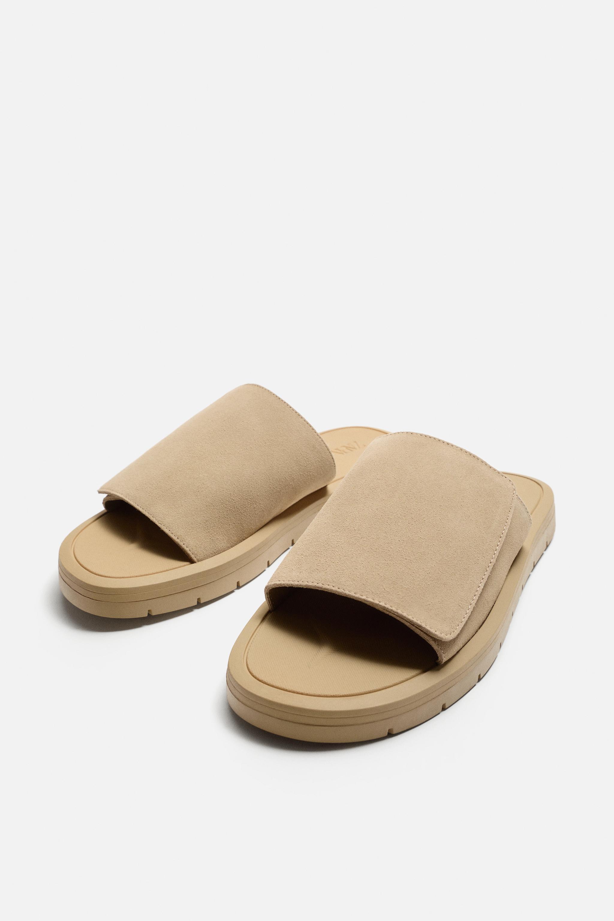 THICK SOLED LEATHER SANDALS Product Image