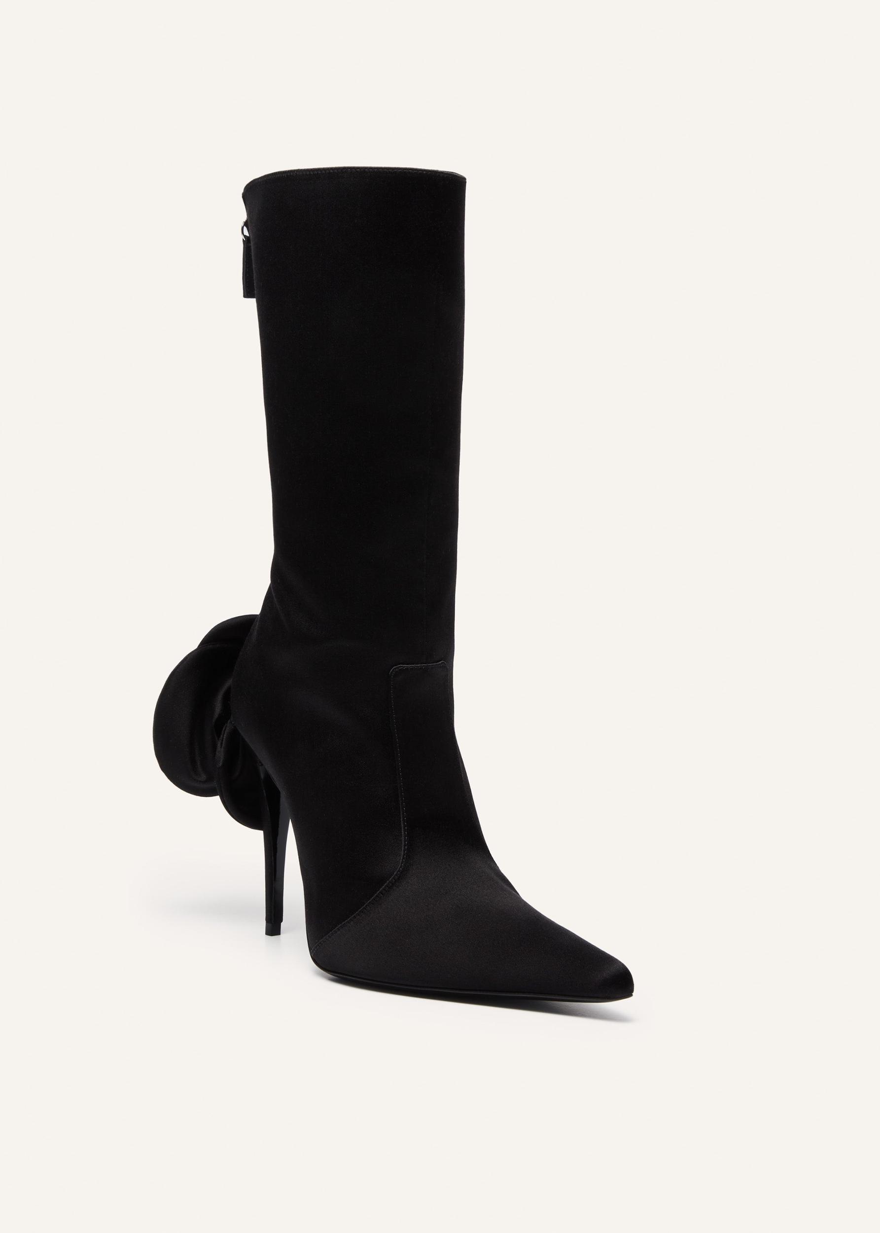 Sharp pointed calf boots in black satin Product Image