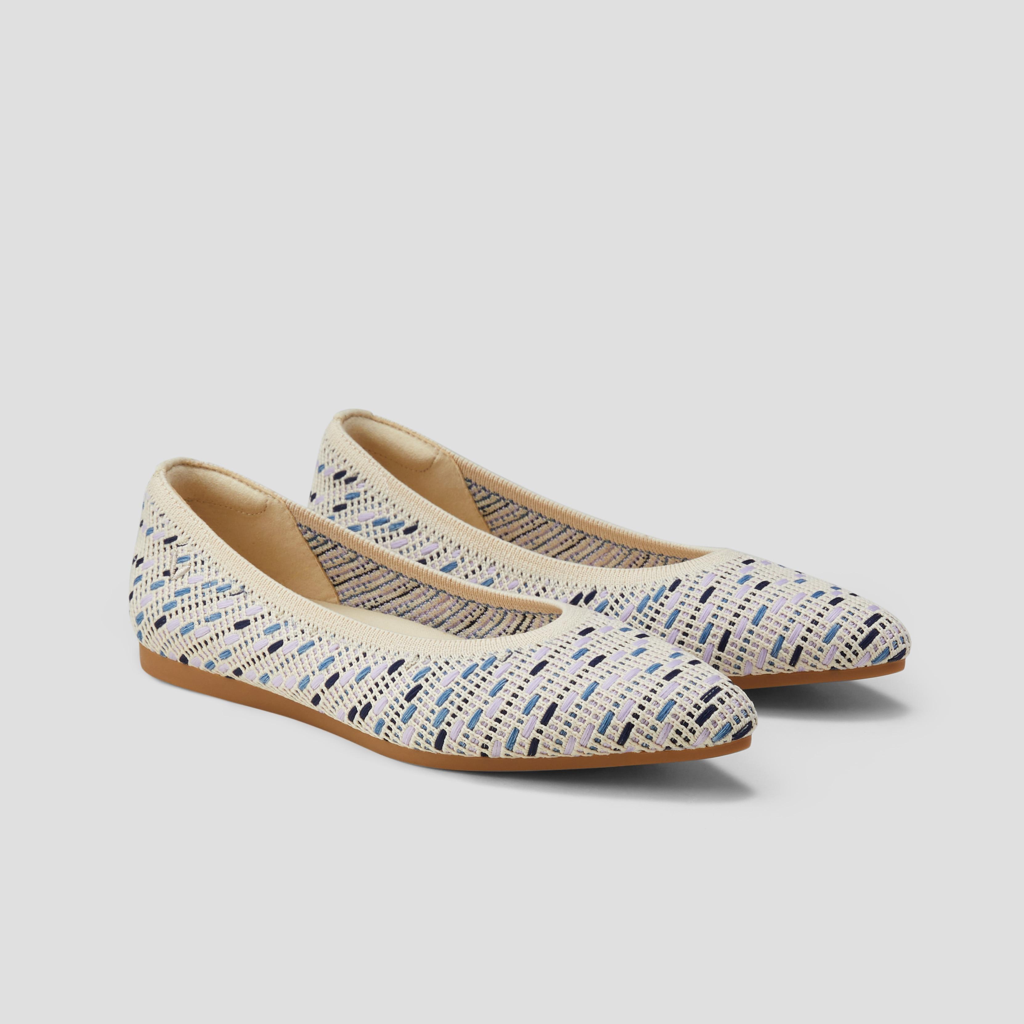 Pointed-Toe Ballet Flats (Aria 5°) Product Image