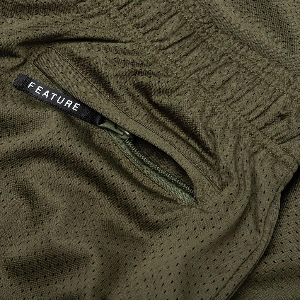 West Mesh Shorts - Olive Male Product Image