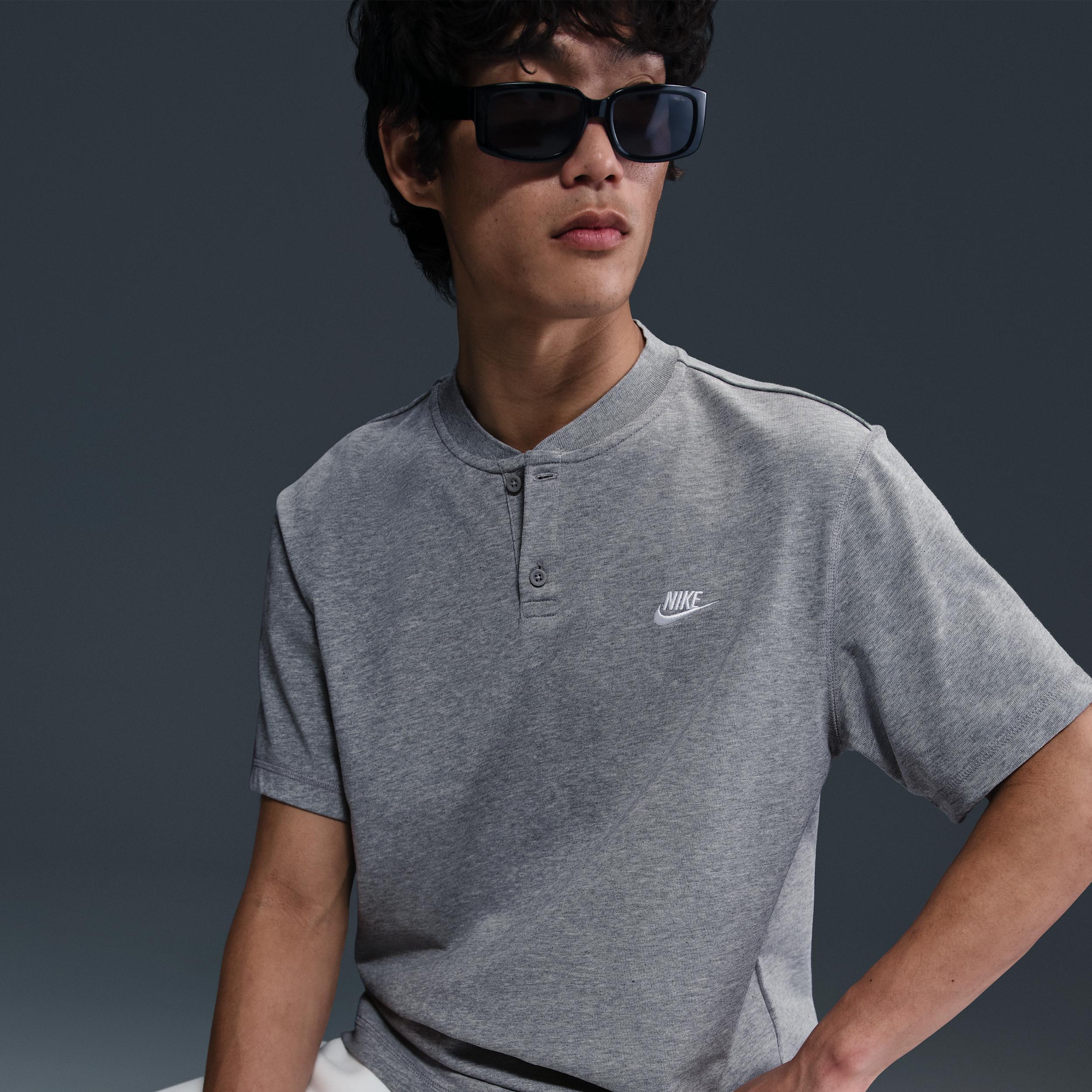 Nike Mens Club Short-Sleeve Henley | HQ5974-063 Product Image