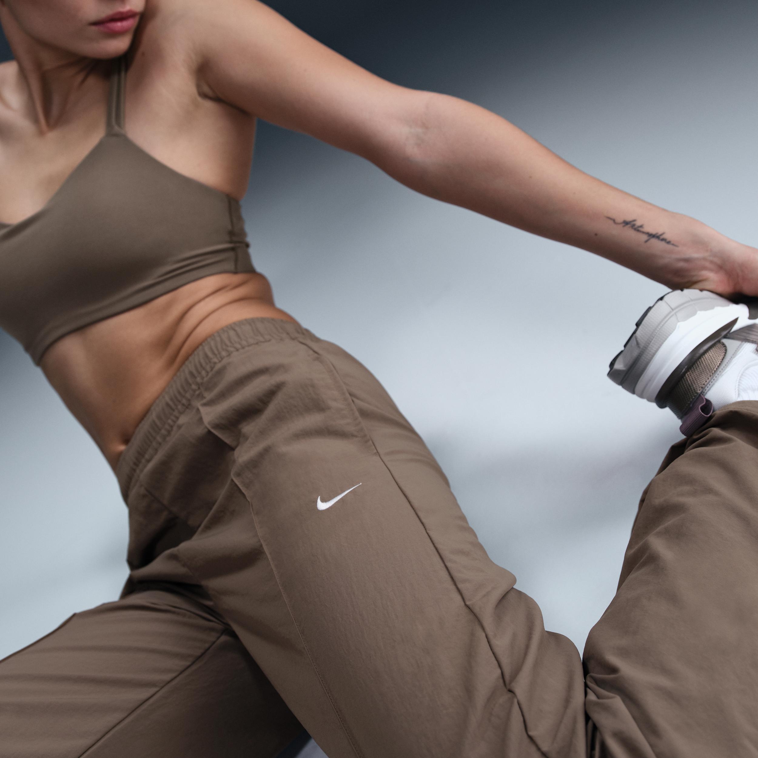 Women's Nike Sportswear Everything Wovens Mid-Rise Open-Hem Pants Product Image