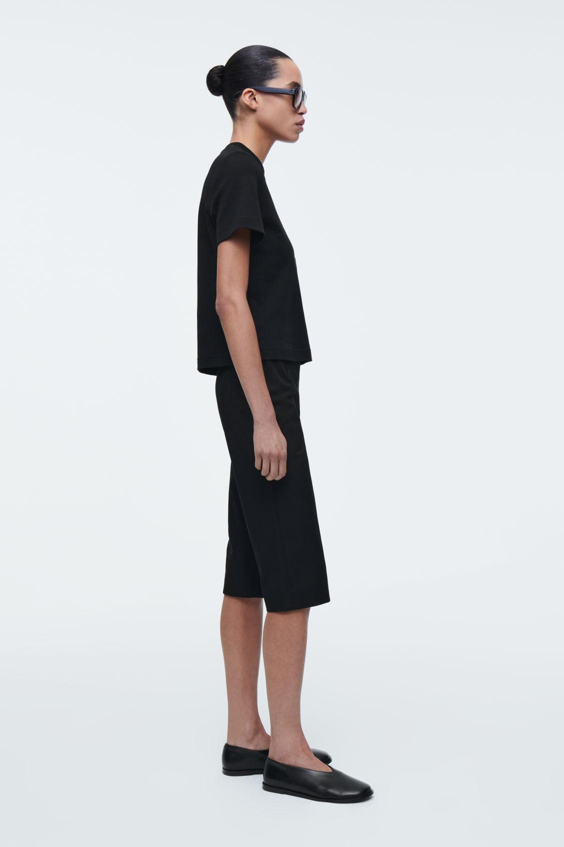 COTTON-BLEND CAPRI PANTS Product Image