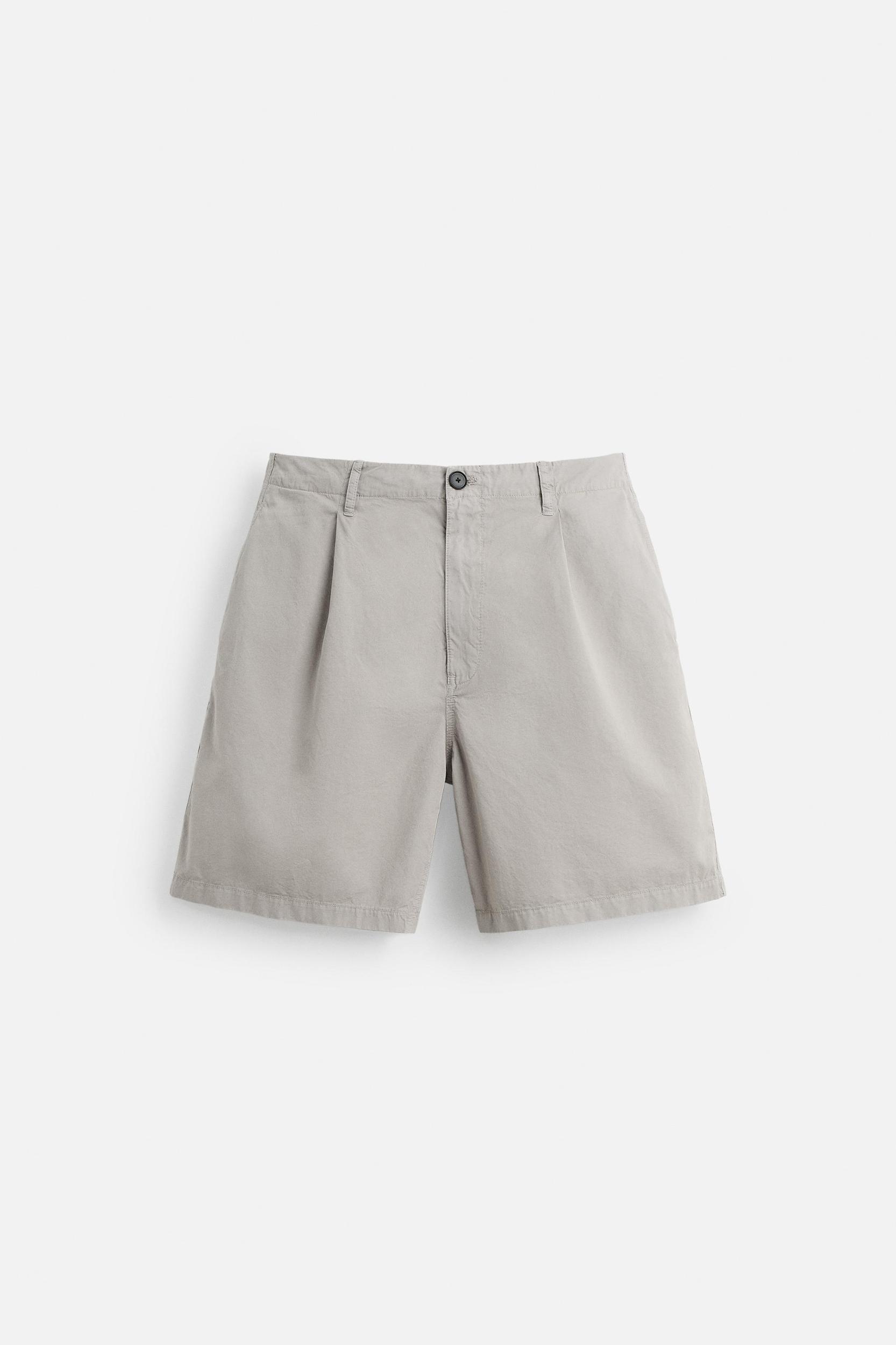 RELAXED FIT CRINKLED SHORTS Product Image