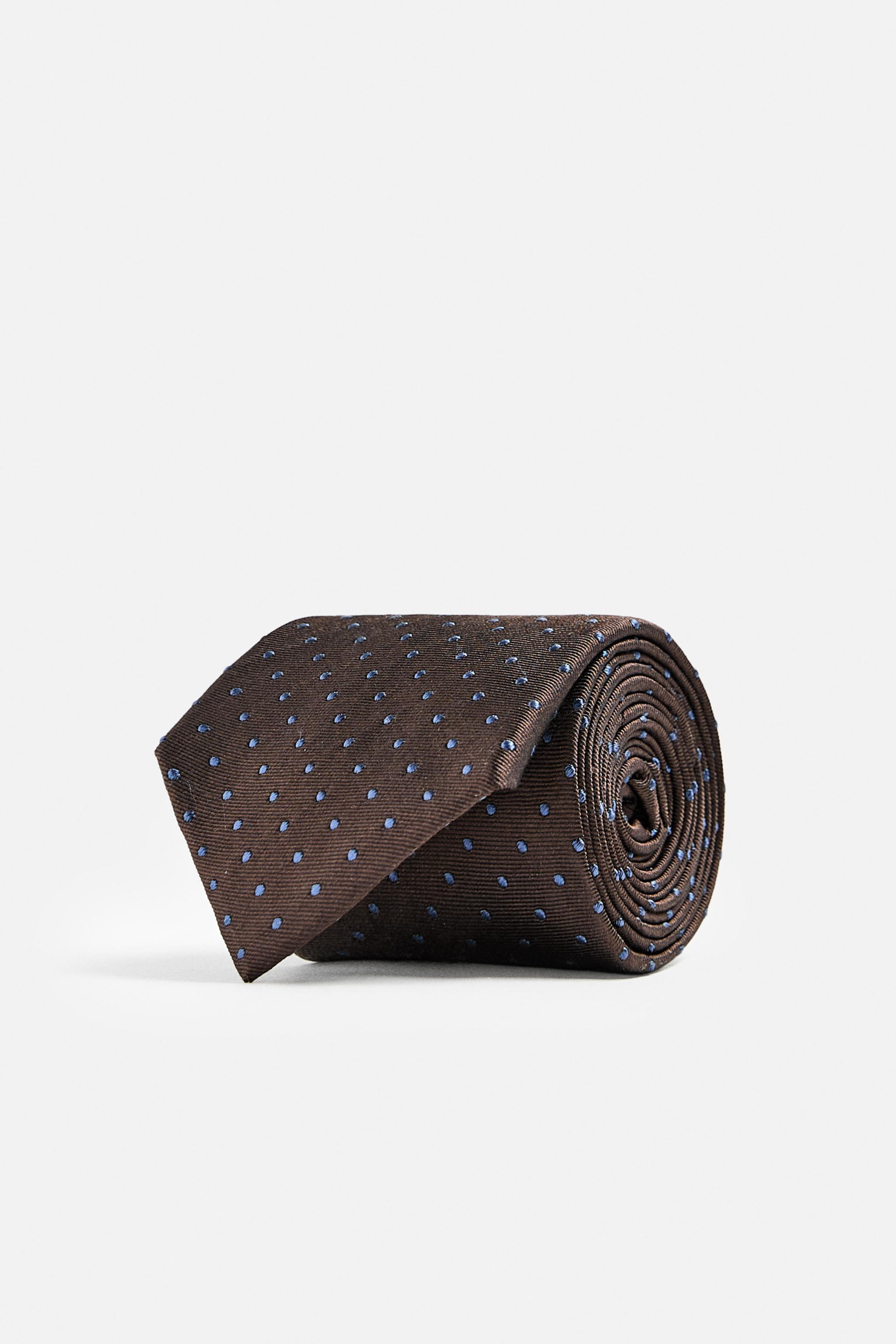 100% SILK POLKA DOT JACQUARD TIE Product Image