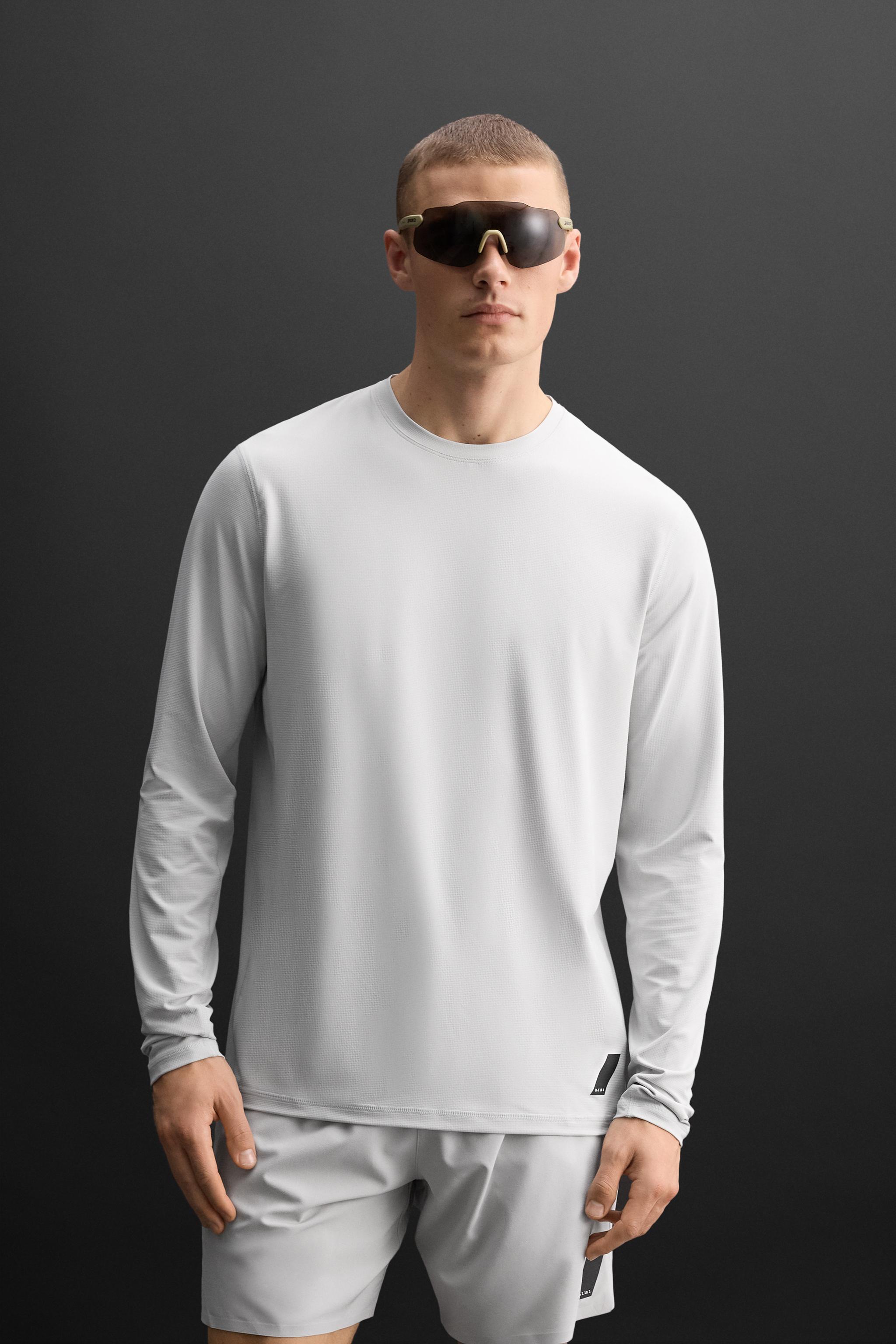 BASIC TRAINING LONG SLEEVE T-SHIRT Product Image