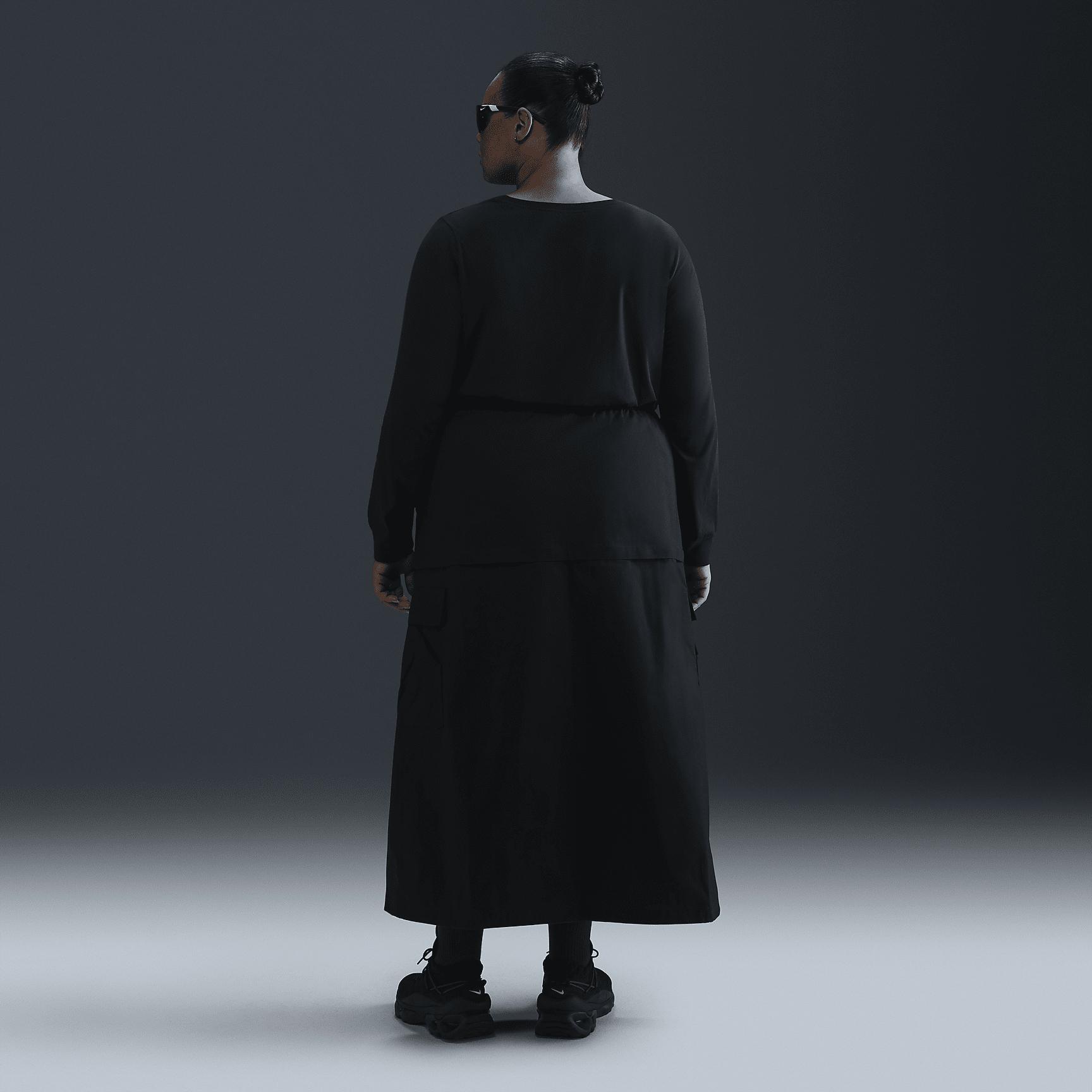 Women's Nike Sportswear Club Long-Sleeve T-Shirt (Plus Size) Product Image