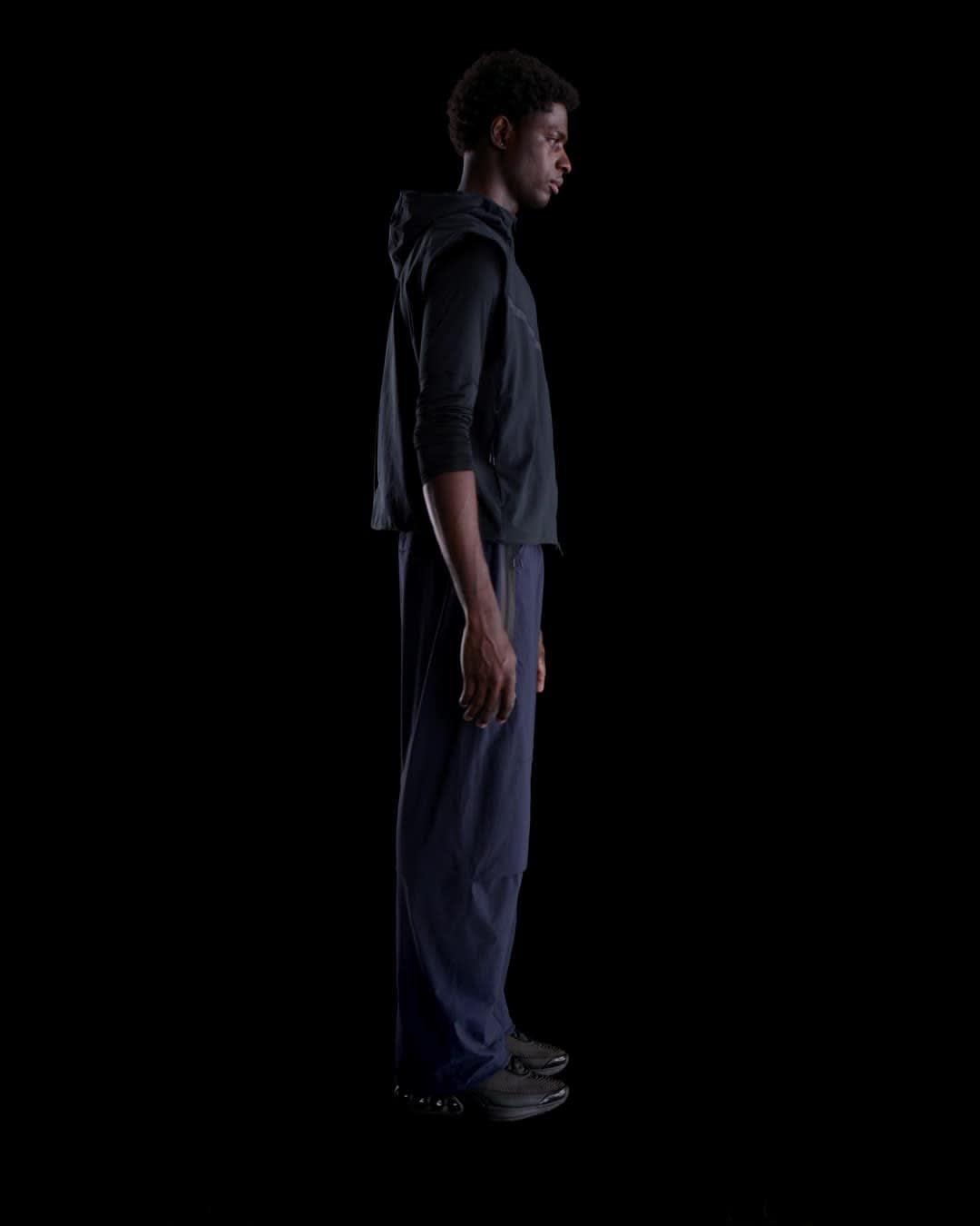 Nike Mens Tech Woven Oversized Pants | HM7158-451 Product Image