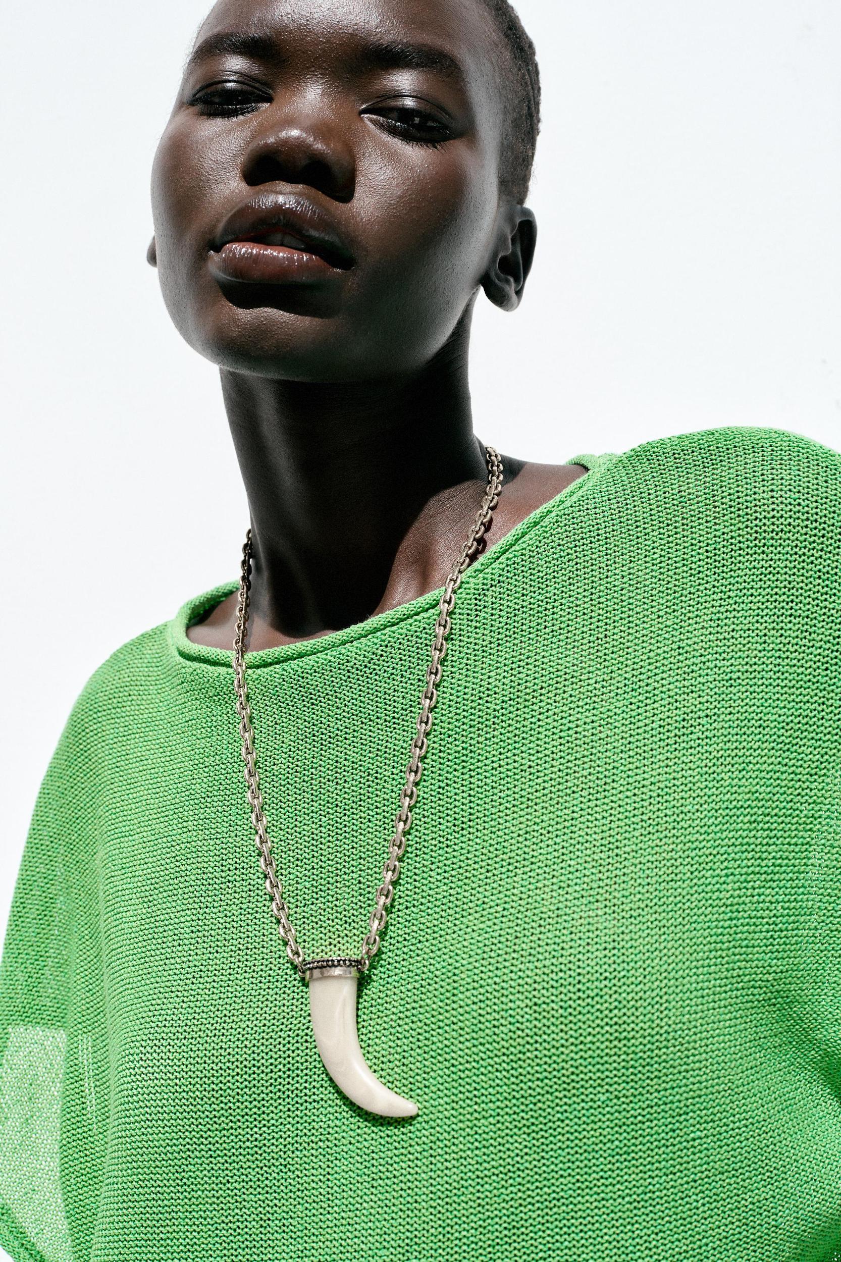 WIDE SLEEVE KNIT TOP Product Image