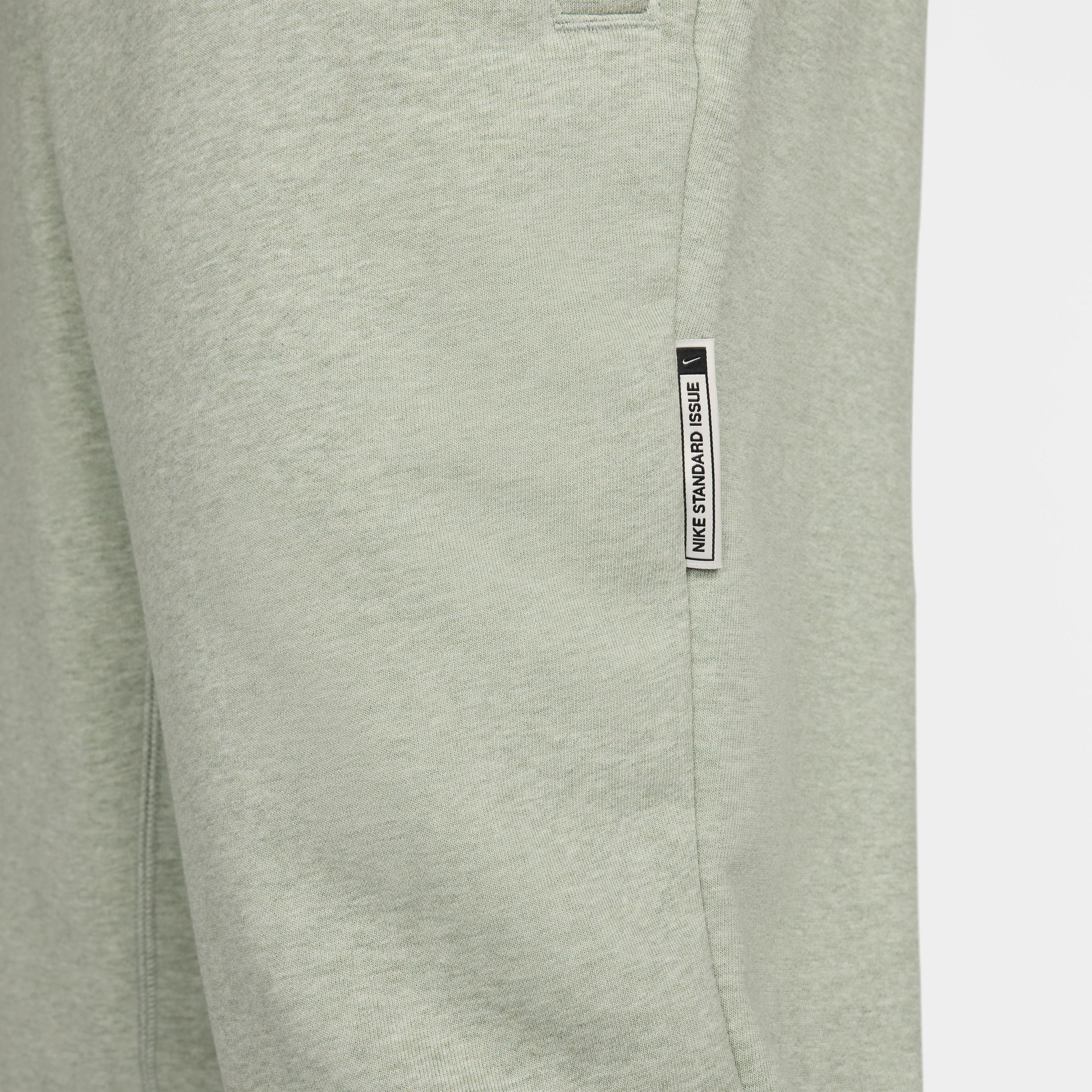 Nike Men's Standard Issue Dri-FIT Basketball Pants Product Image