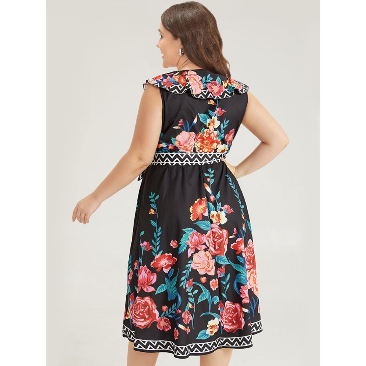 Plus Size Floral Print Surplice Neck Belted Tank Dress Black Women Vacation Belted V-neck Sleeveless Curvy Midi Dress BloomChic 30/6X Product Image
