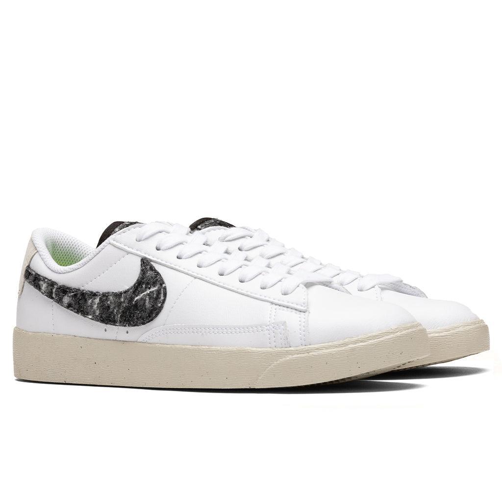 Women's Blazer Low SE - White/Black/Light Bone Female Product Image