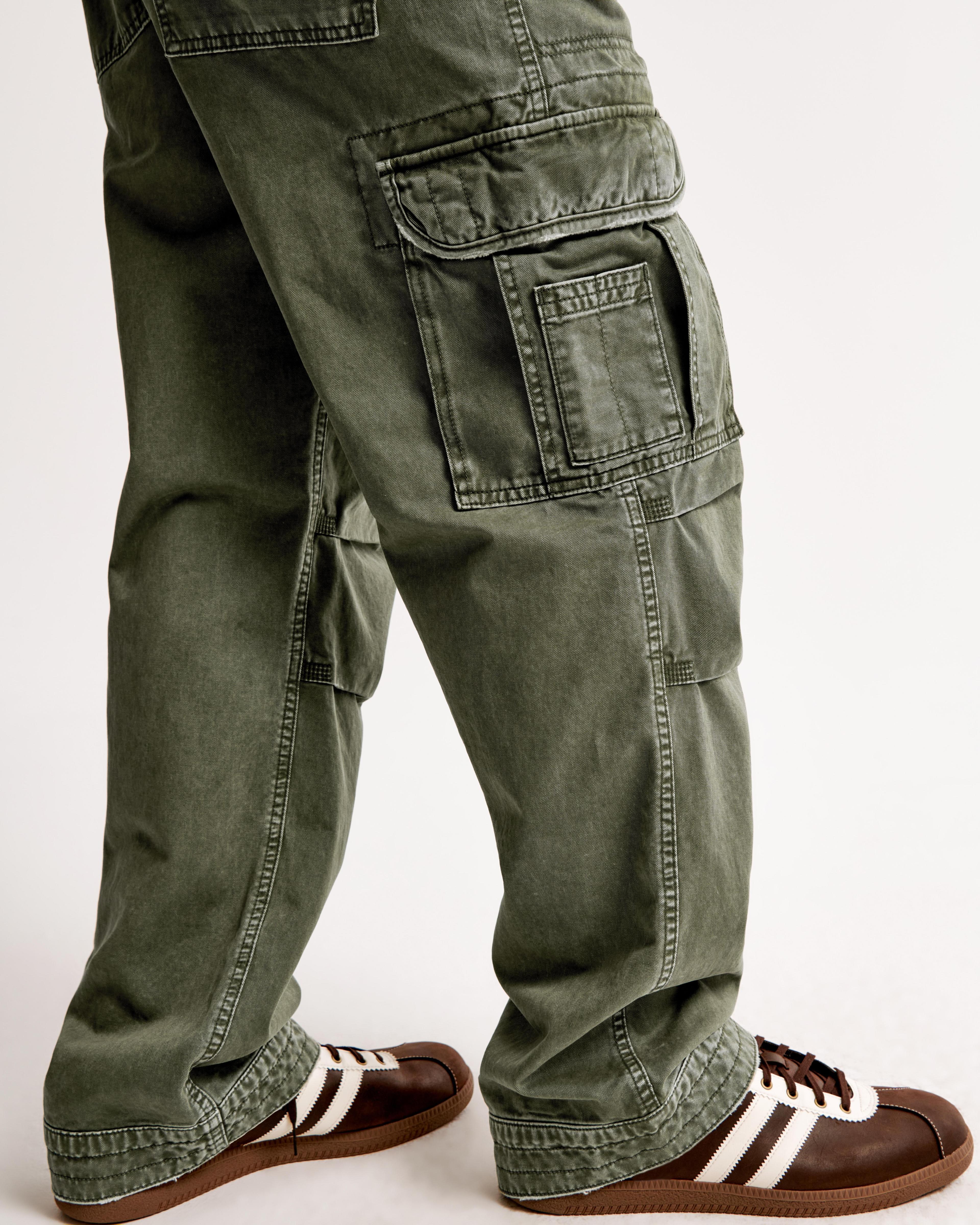 Baggy Cargo Pant Product Image