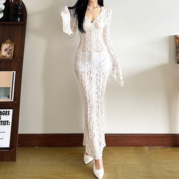 Long Sleeve V-Neck Lace Mermaid Maxi Dress Product Image