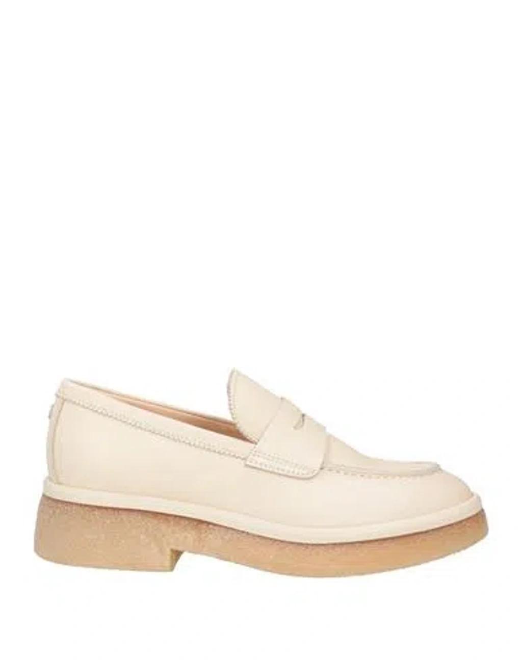 AGL ATTILIO GIUSTI LEOMBRUNI Agl Woman Loafers Off White Size 7 Leather Product Image