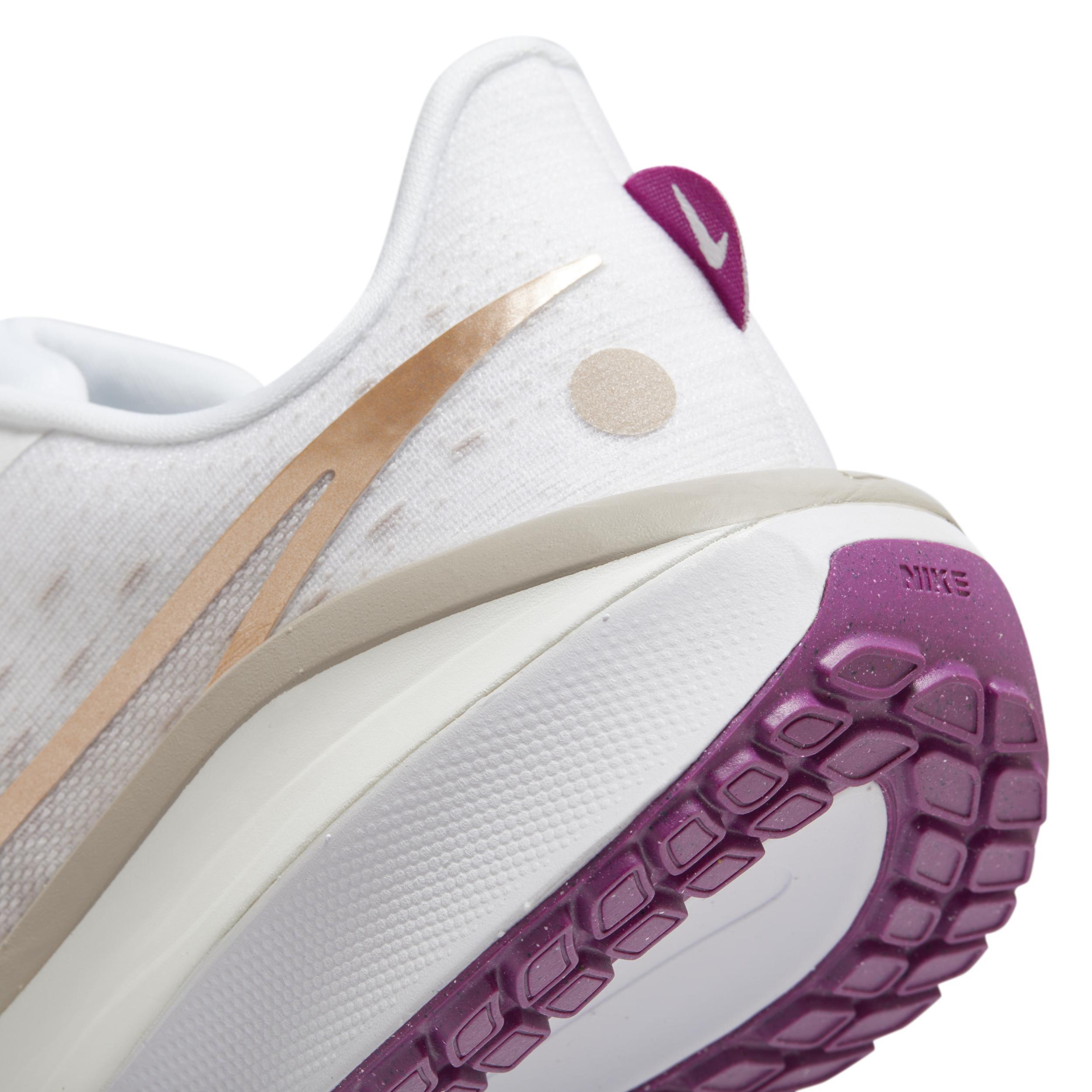 Nike Women's Vomero 17 Road Running Shoes Product Image