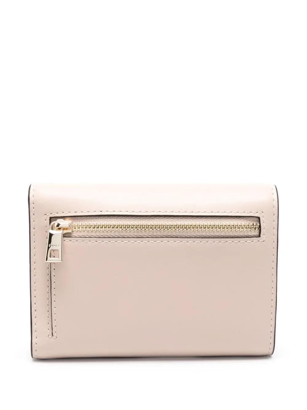 FURLA Sfera M Leather Wallet In Neutrals Product Image