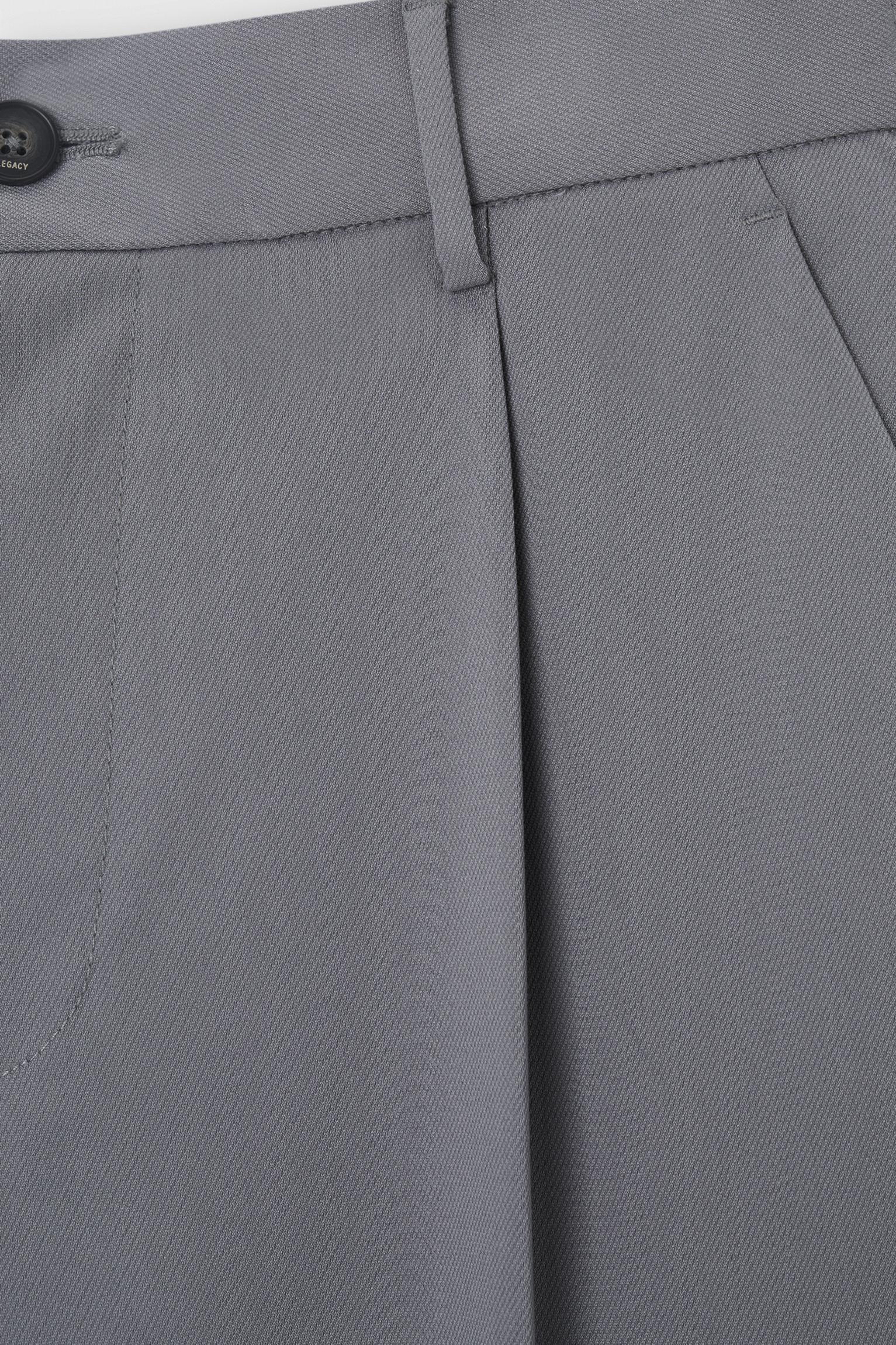Tailored wide-leg pants Product Image