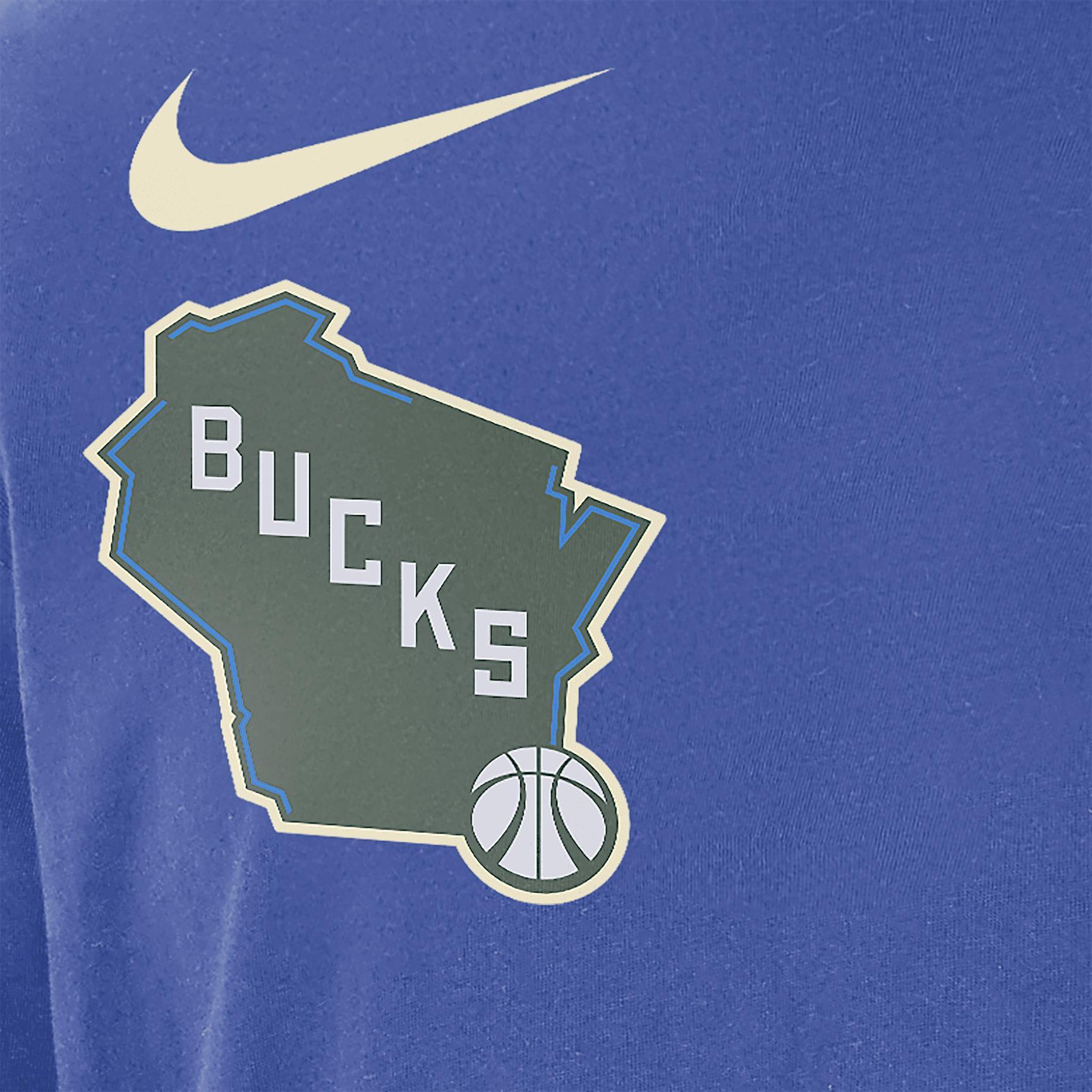 Milwaukee Bucks Courtside City Edition Men's Nike NBA Max90 Long-Sleeve T-Shirt Product Image
