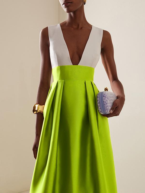 A-Line High Waisted Contrast Color Pleated Zipper Deep V-Neck Maxi Dresses Product Image