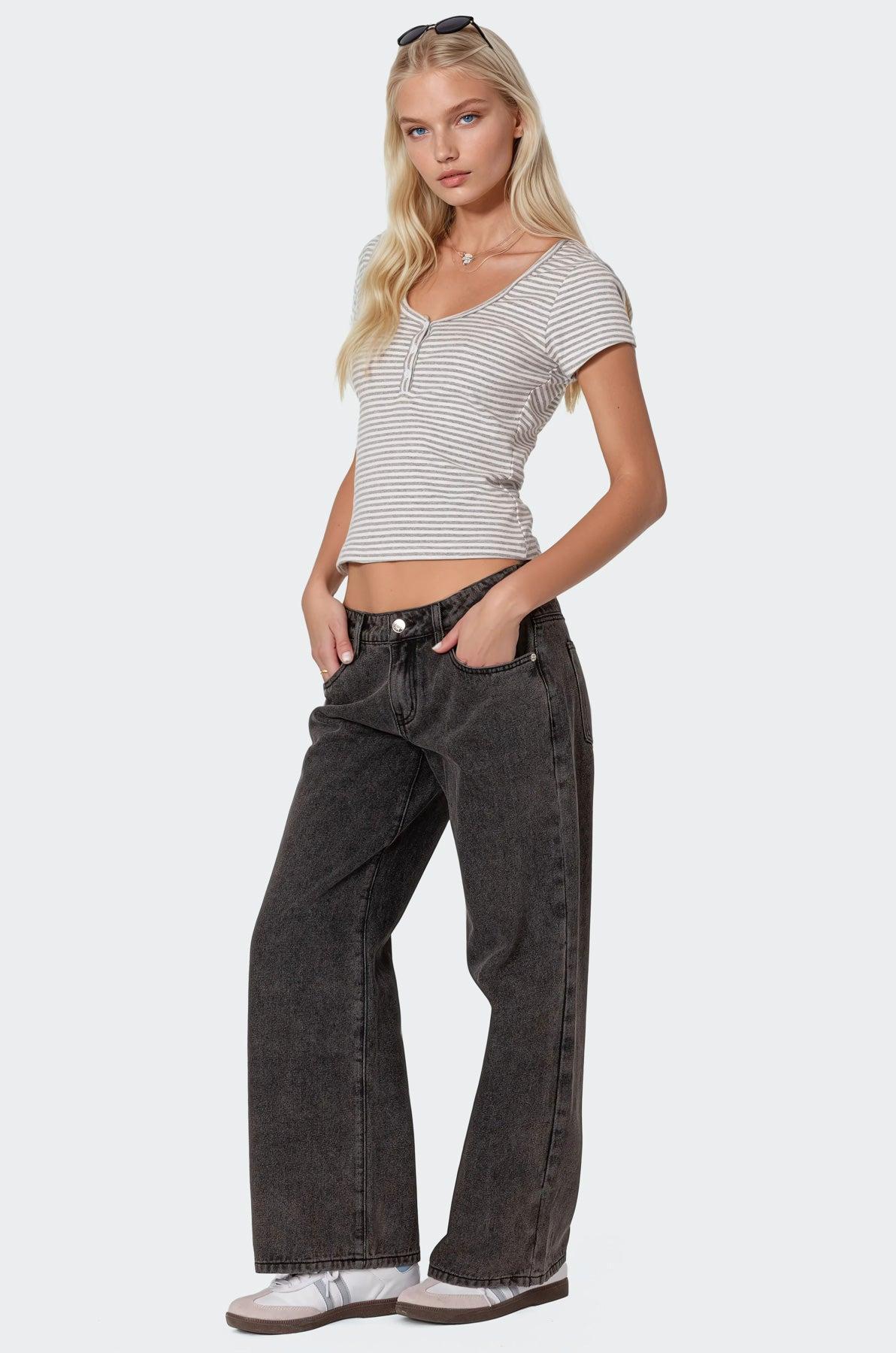 Petite Raelynn Washed Low Rise Baggy Jeans Product Image