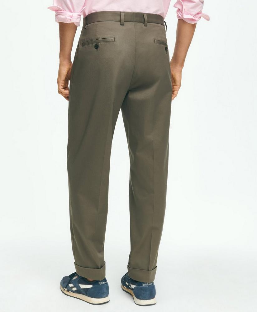 Elliot Fit Stretch Cotton Advantage Chino® Pants Product Image