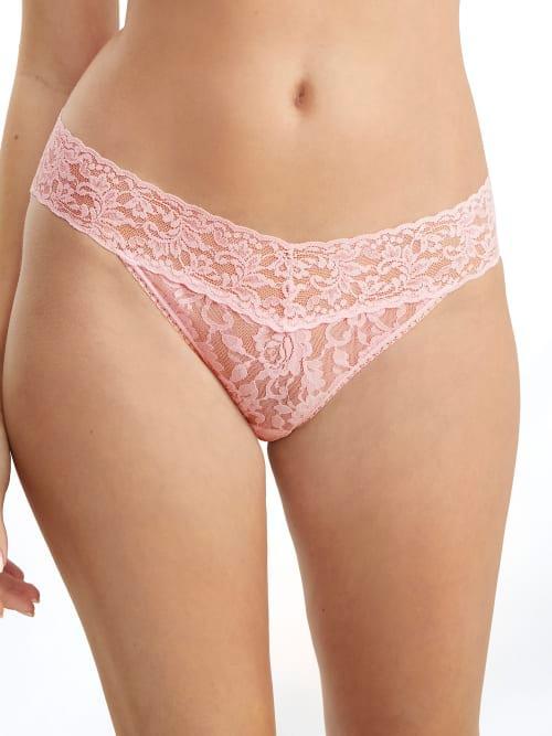 Signature Lace V-Kini Briefs Product Image