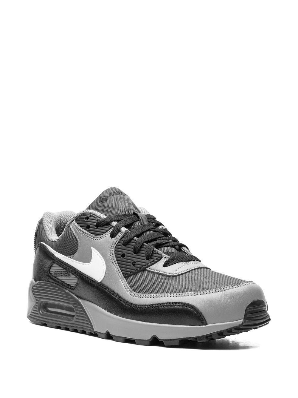 NIKE Air Max 90 Gore-tex Sneakers Dark Smoke Grey / Cool Grey / Black / Summit White In Dk Smoke Grey/summit White/cool Grey Product Image