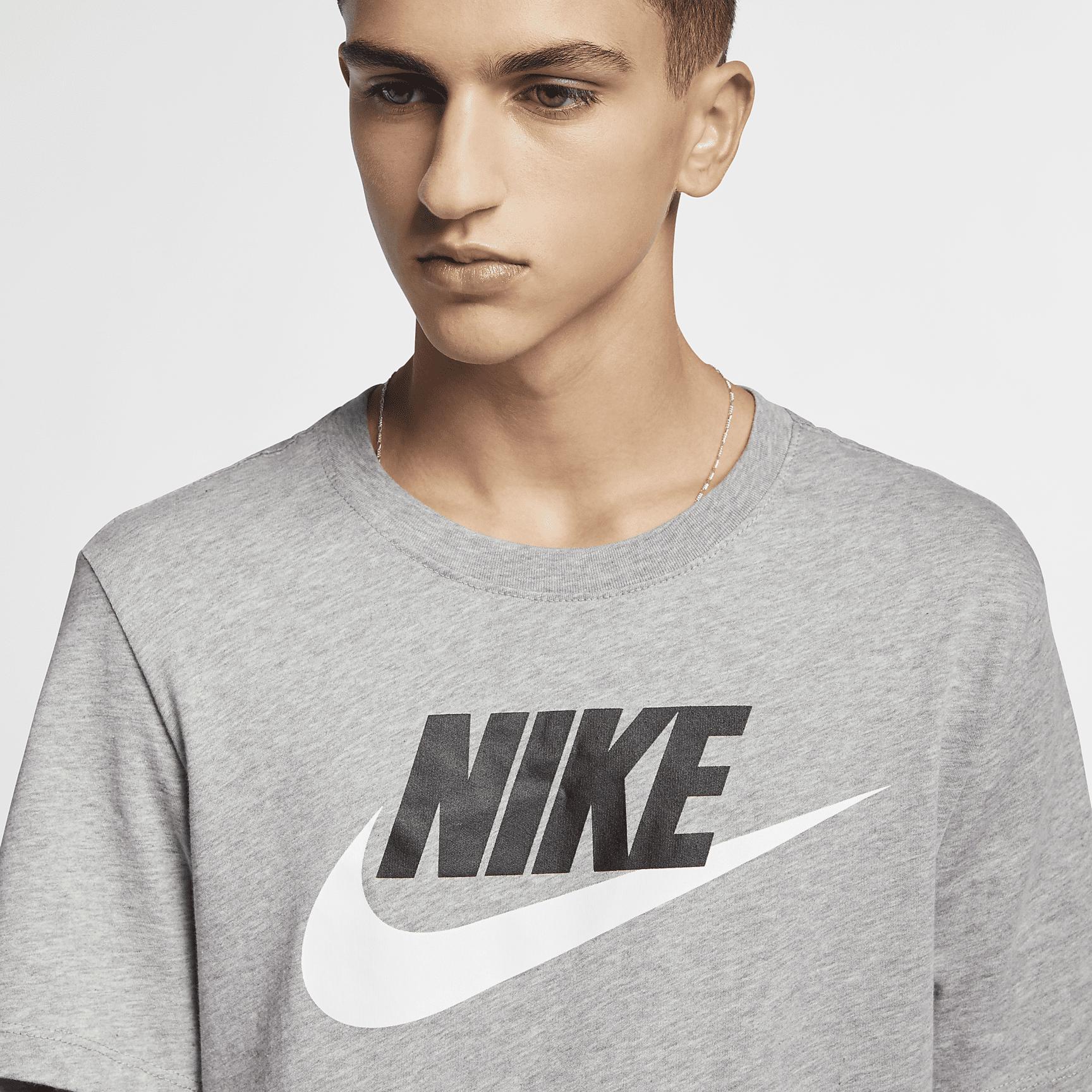 Mens Nike Sportswear T-Shirt | AR5004-063 Product Image
