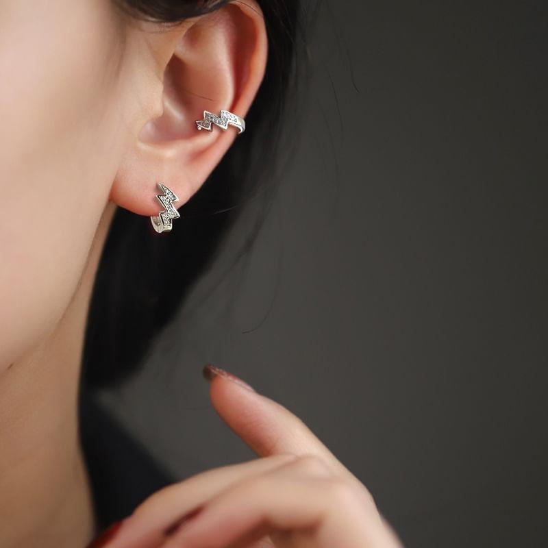 Lightning Rhinestone Alloy Ear Cuff Product Image