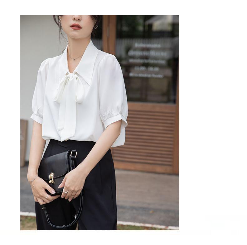 Short-Sleeve Tie Neck Plain Blouse Product Image