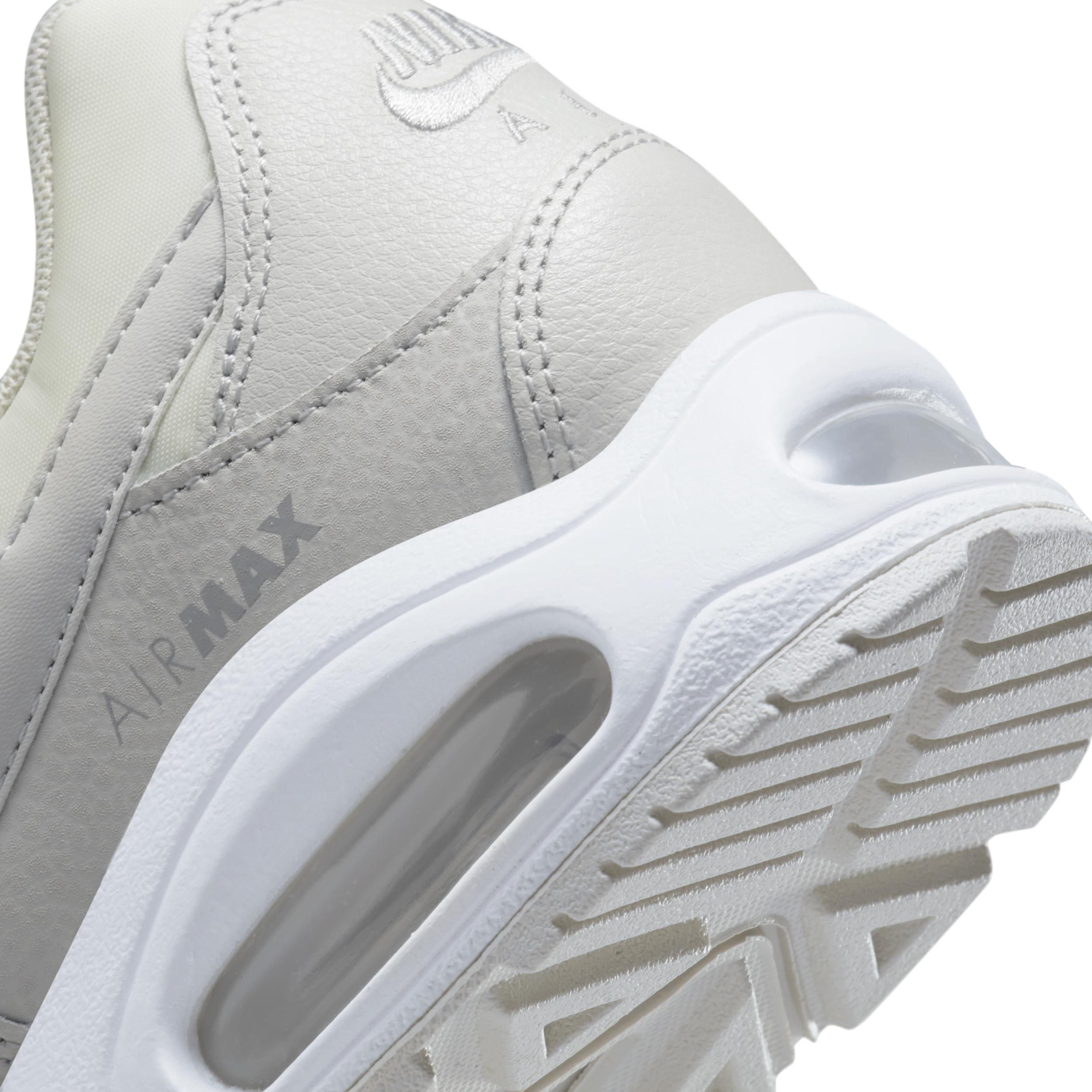 Nike Womens Air Max Command Shoes | 397690-018 Product Image