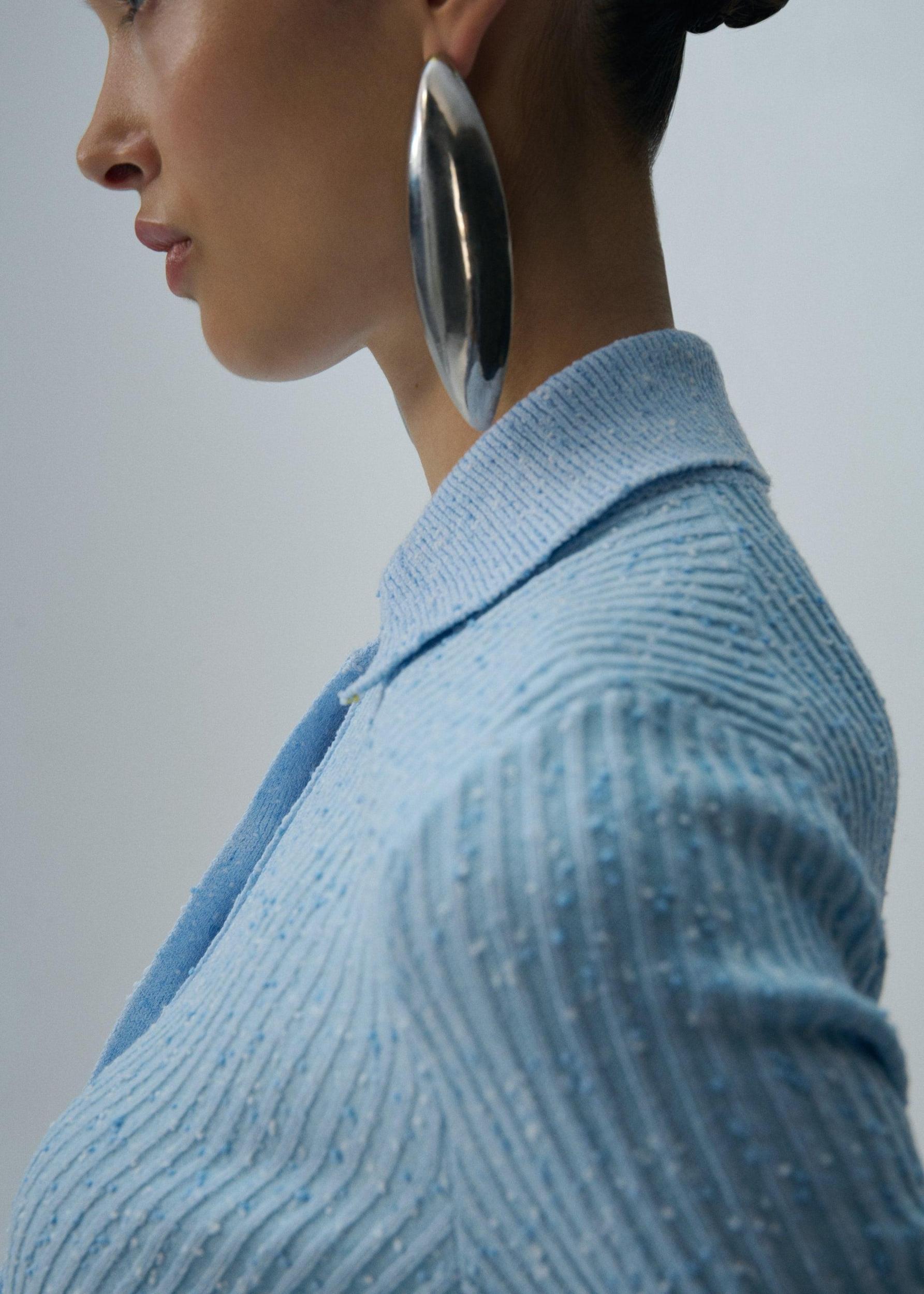 Button up knitwear cardigan in blue Product Image