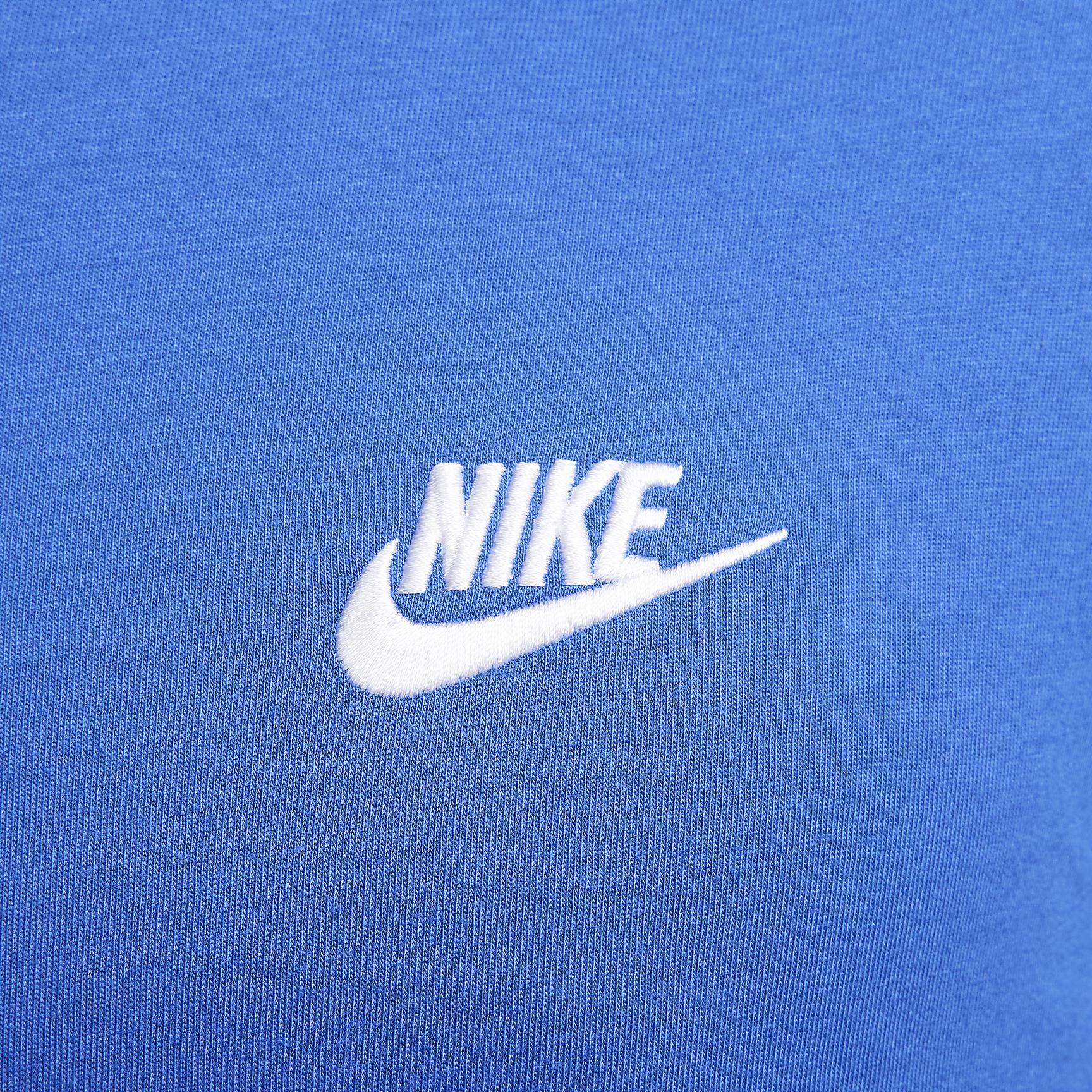 Mens Nike Sportswear Club T-Shirt | AR4997-480 Product Image