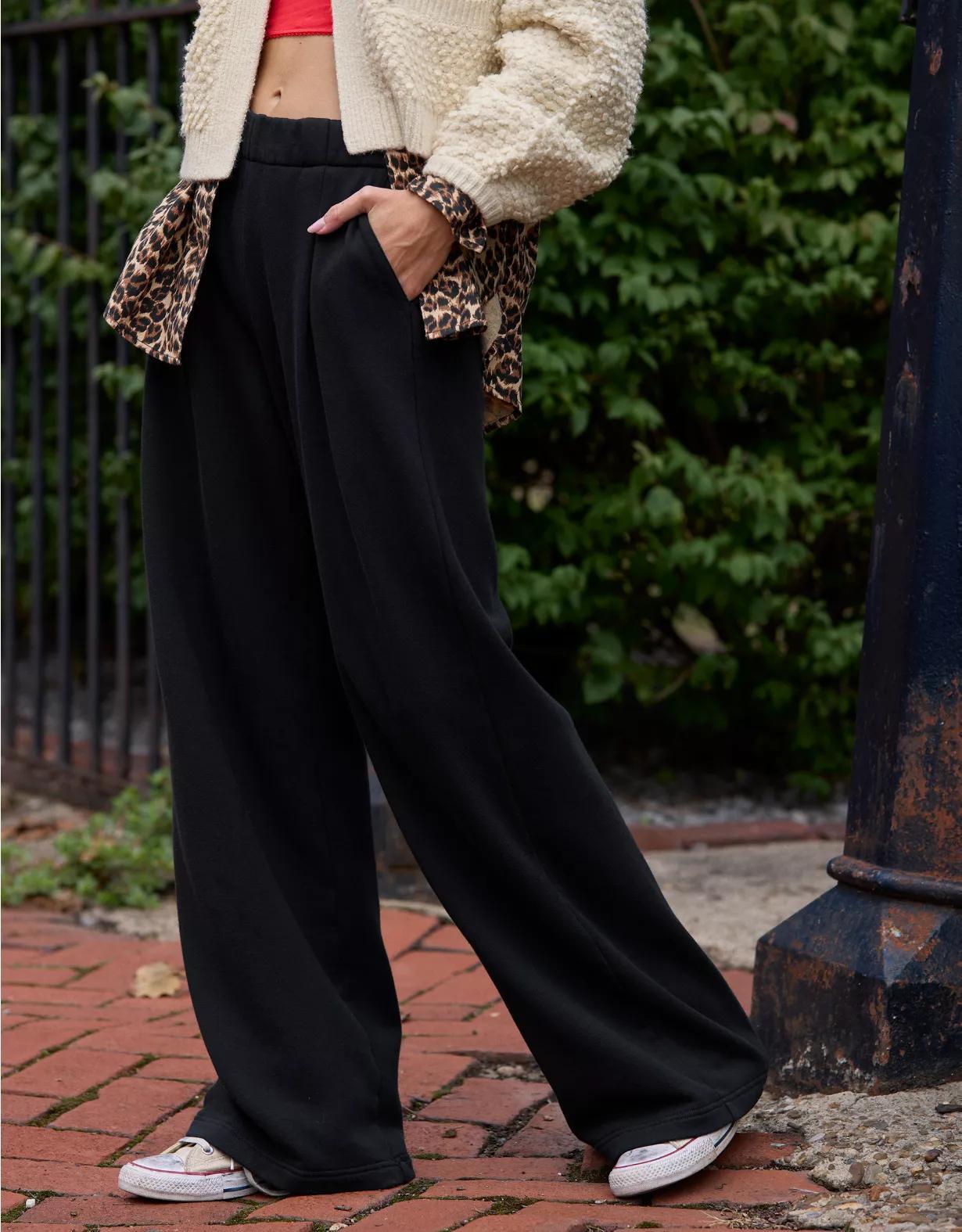 Aerie New Heights Fleece Trouser Product Image