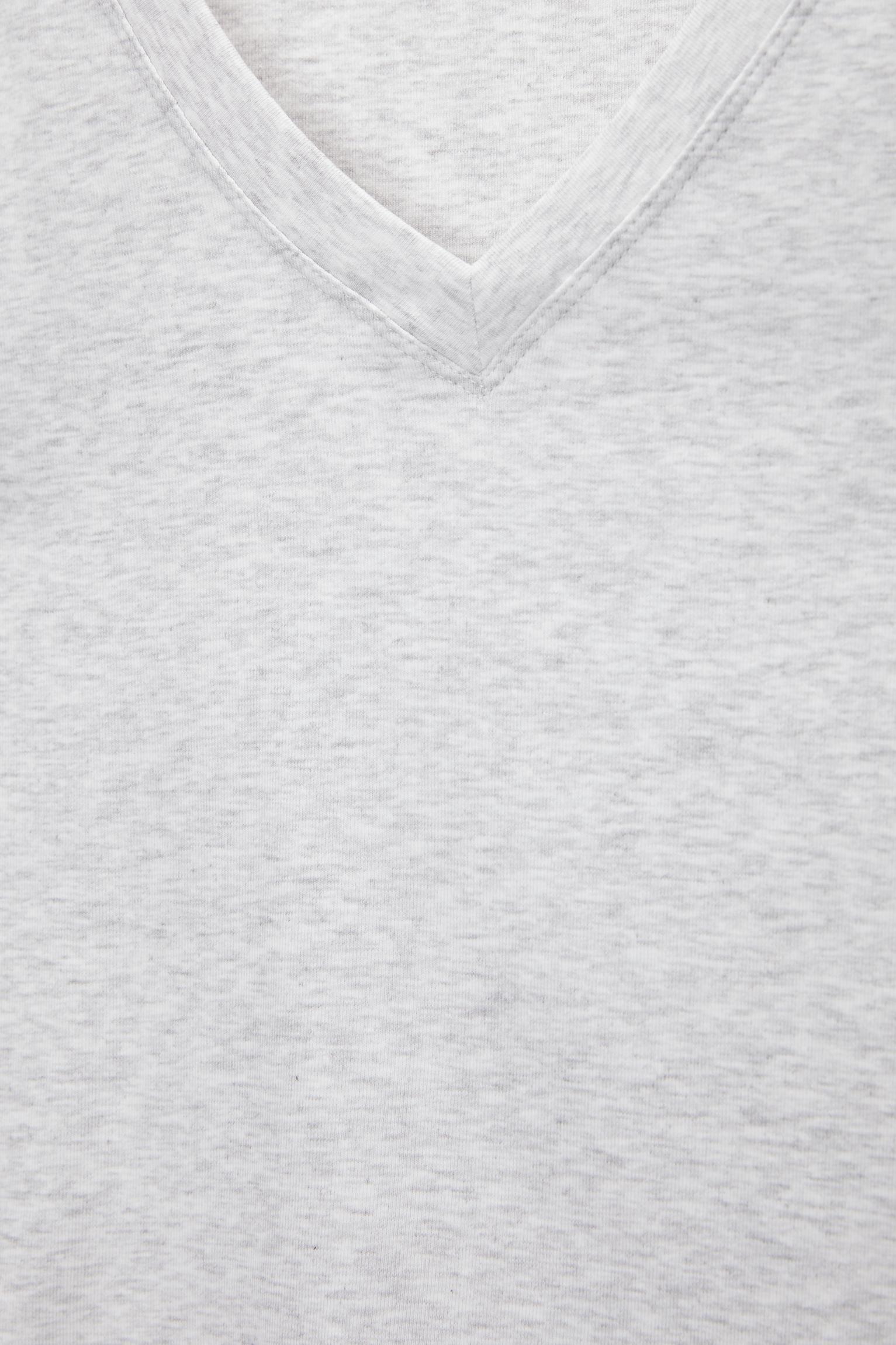 V-neck top Product Image