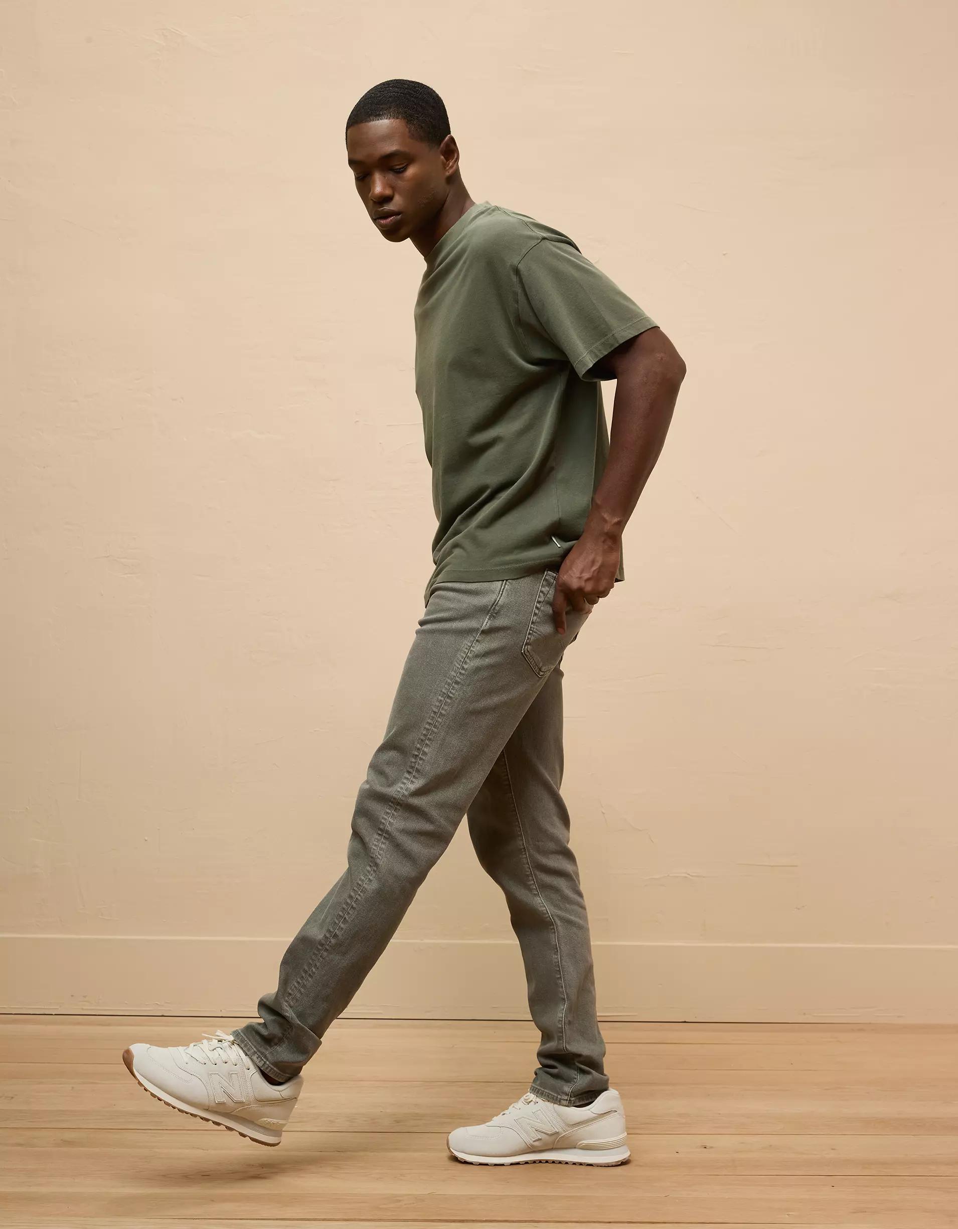 AE EasyFlex Athletic Fit Jean Product Image