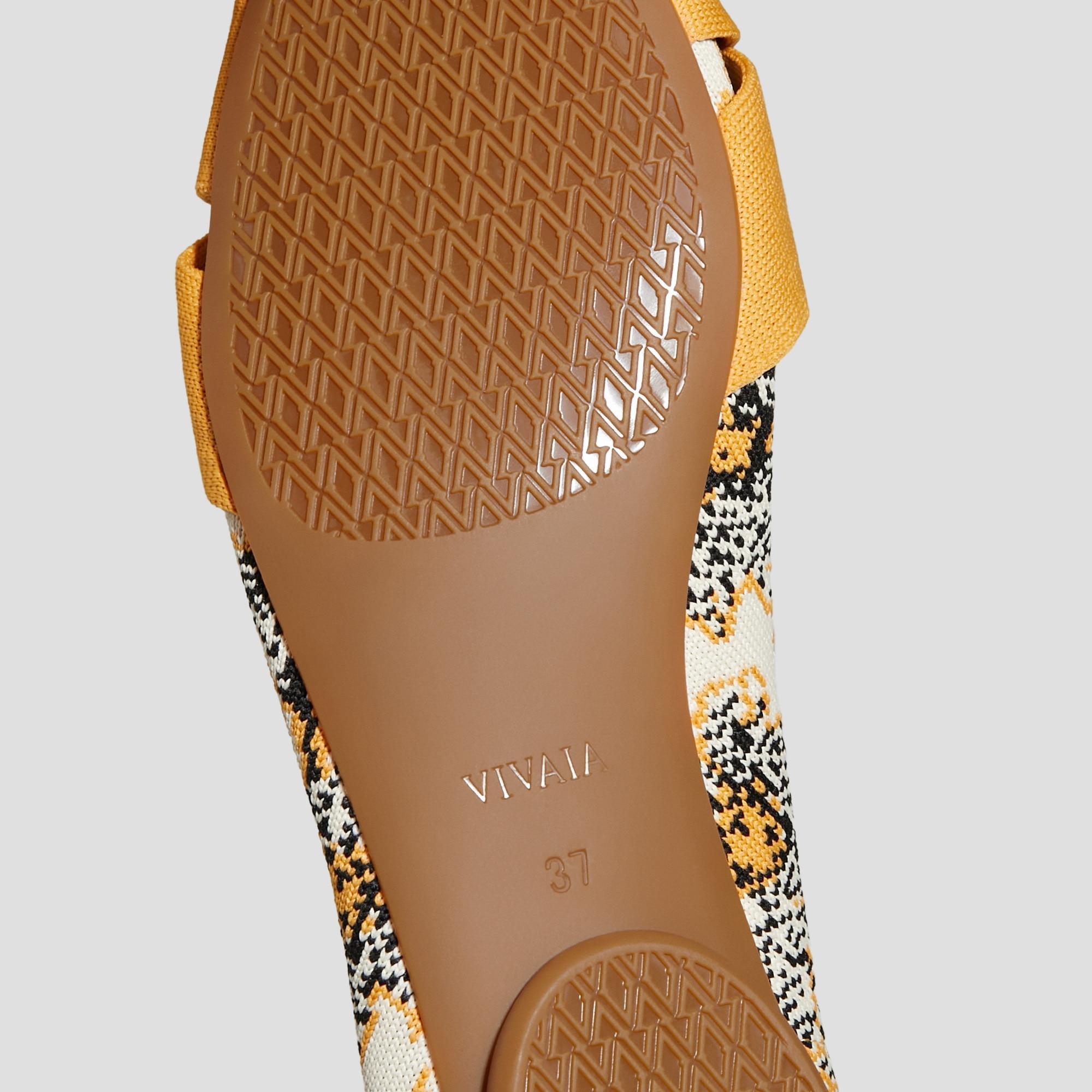 Almond-Toe Knotted Flats (Bibi) Product Image