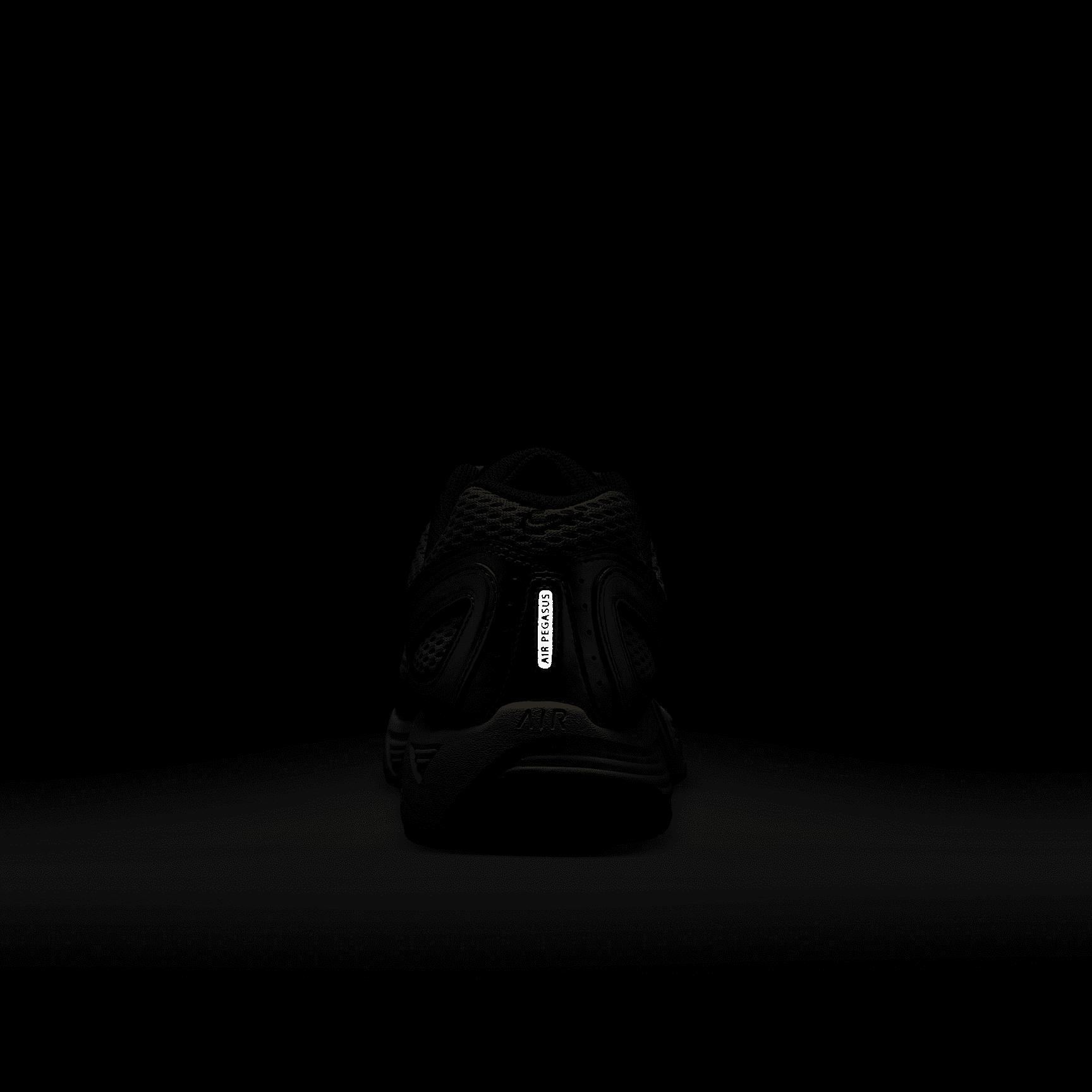 Nike Mens Nike Nike Air Pegasus 2005 NA - Mens Running Shoes Light Khaki/Metallic Silver/Medium Olive Product Image