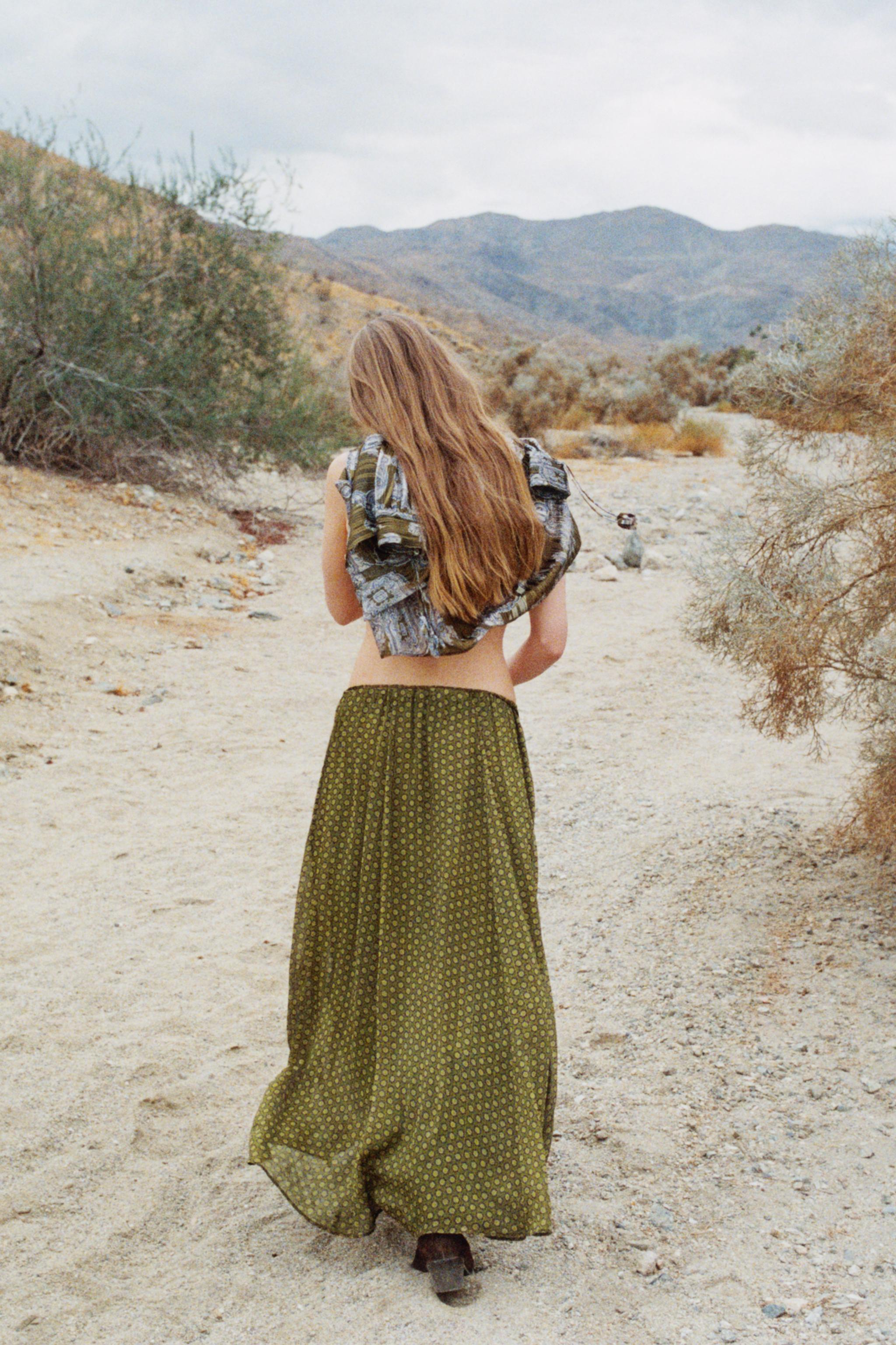 LONG PRINTED SKIRT WITH METALLIC THREAD Product Image