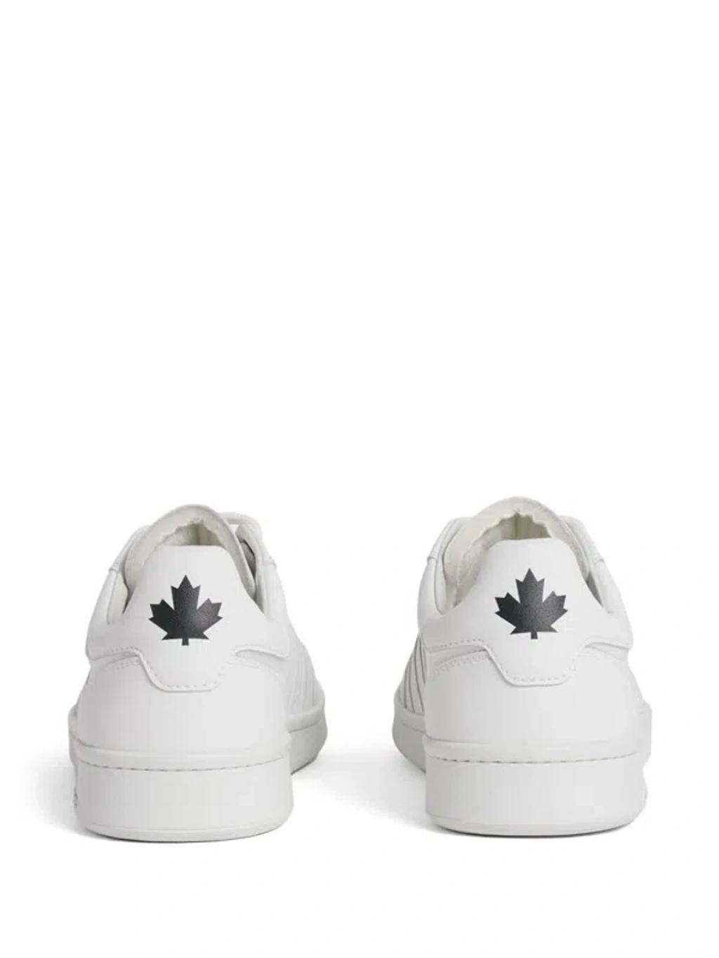 DSQUARED2 Sneakers In White Product Image