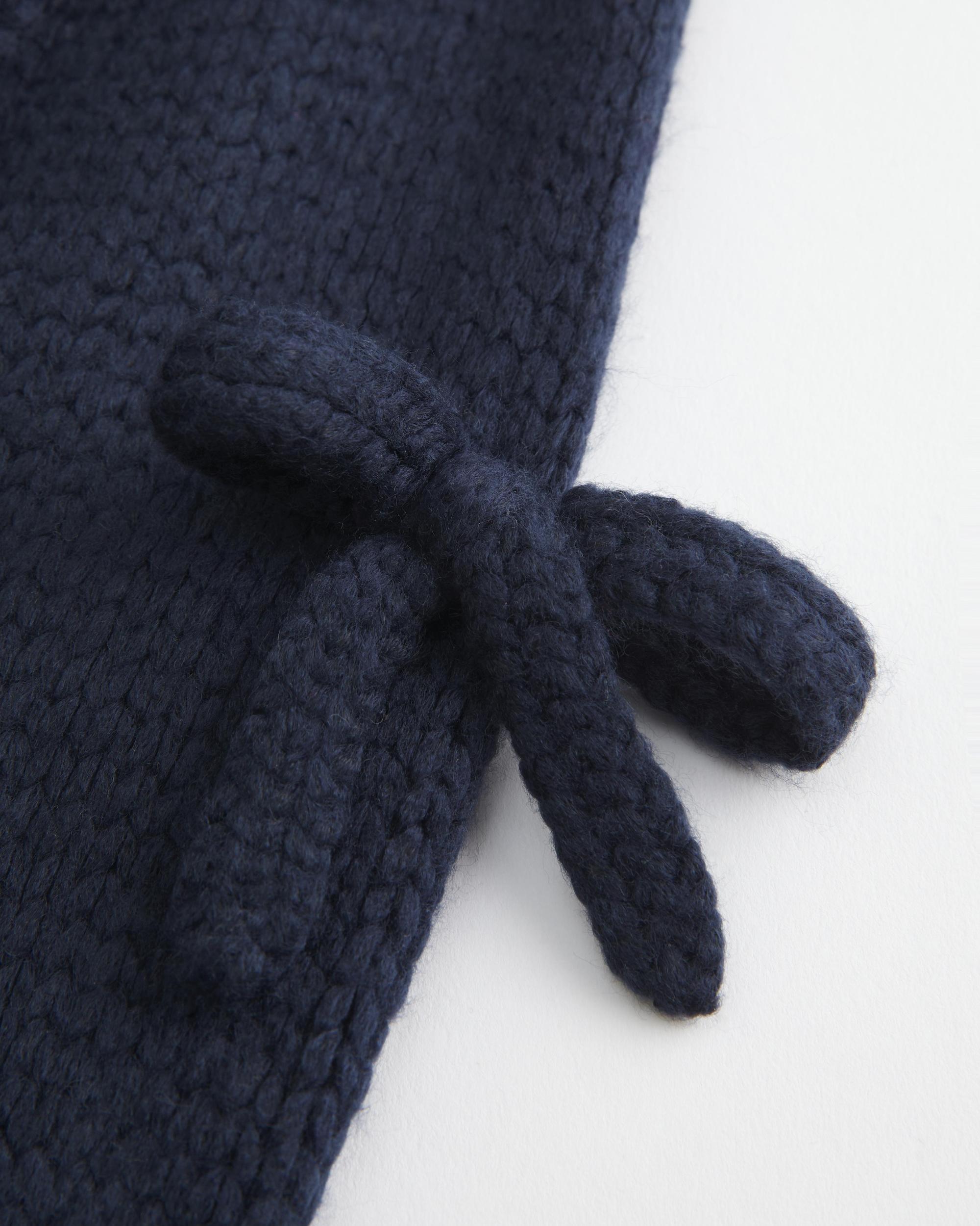 Hollister Comfy Cloud Bunny Graphic Crew Sweater Product Image